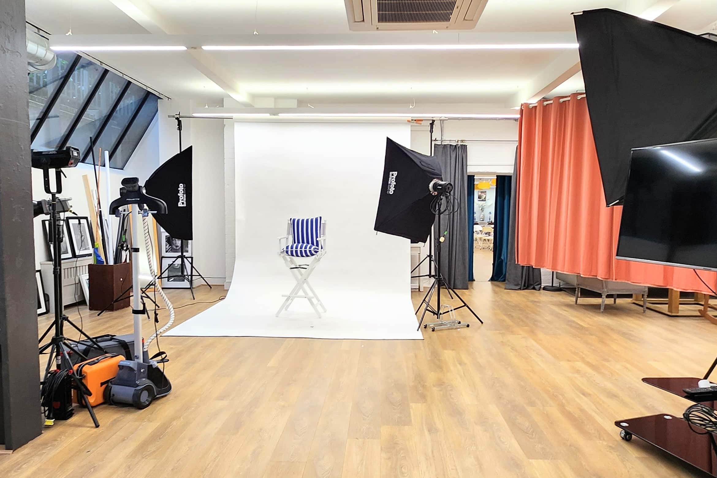 The New White Loft and the Studio 31