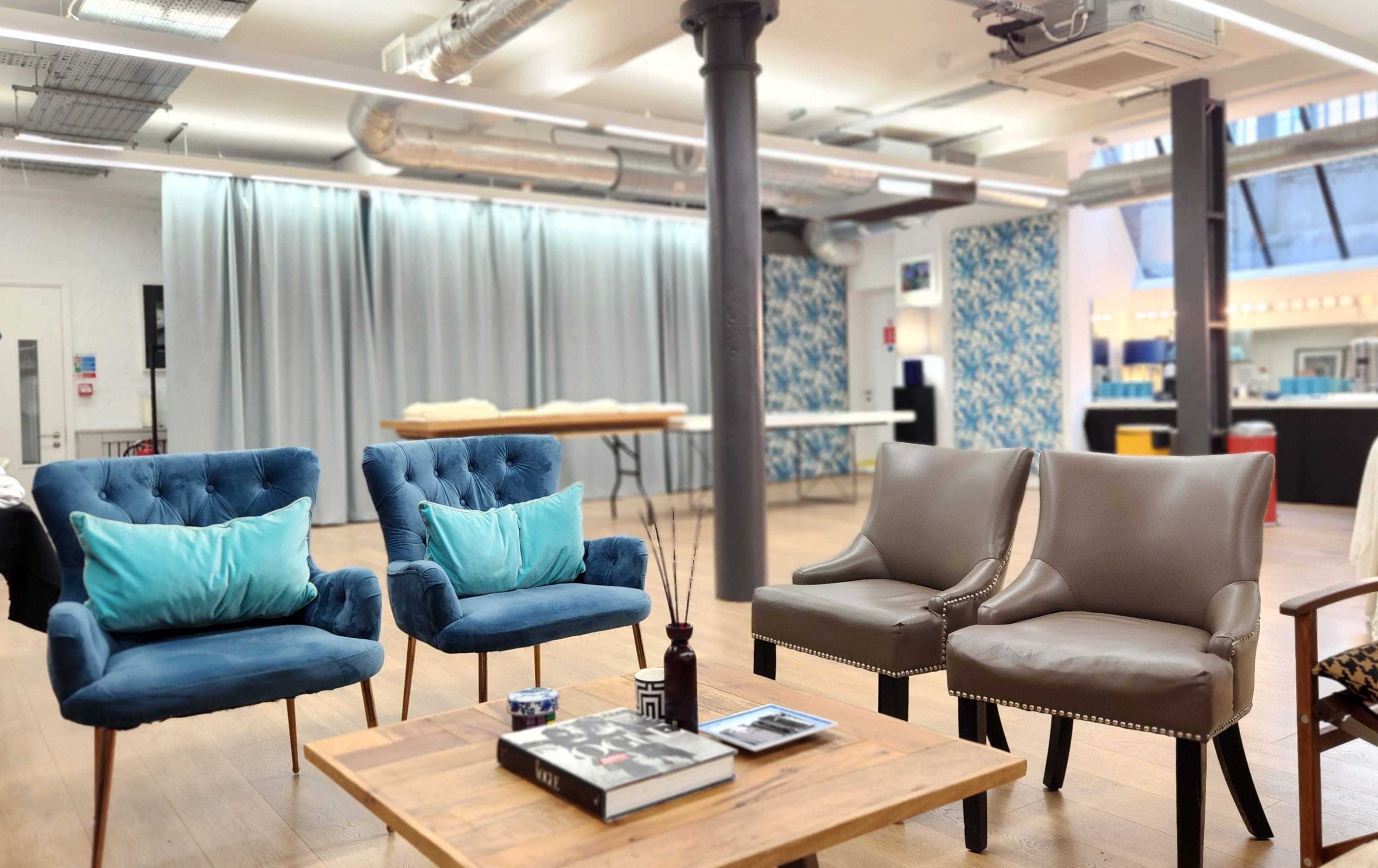 The New White Loft and the Studio 33