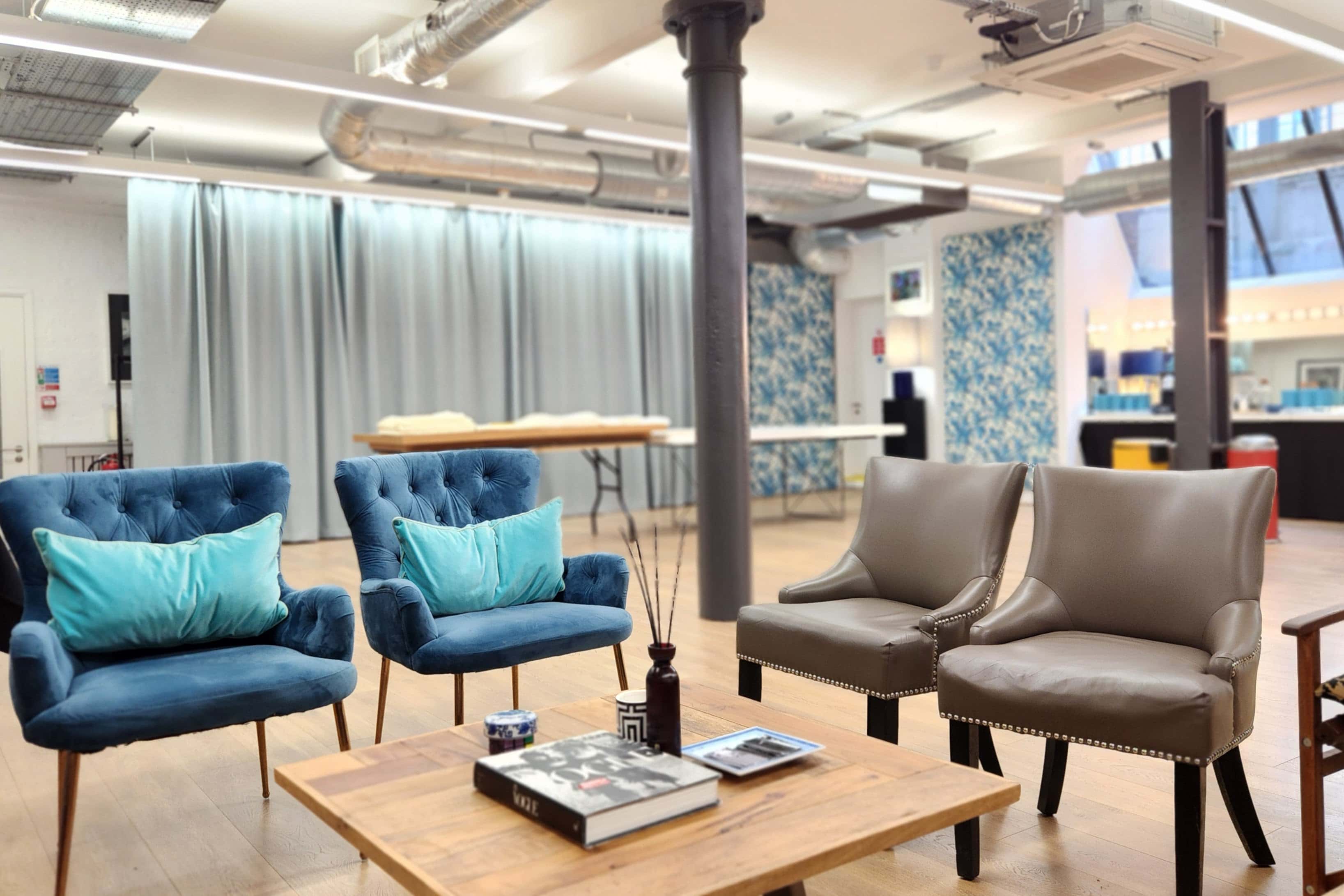 The New White Loft and the Studio 33