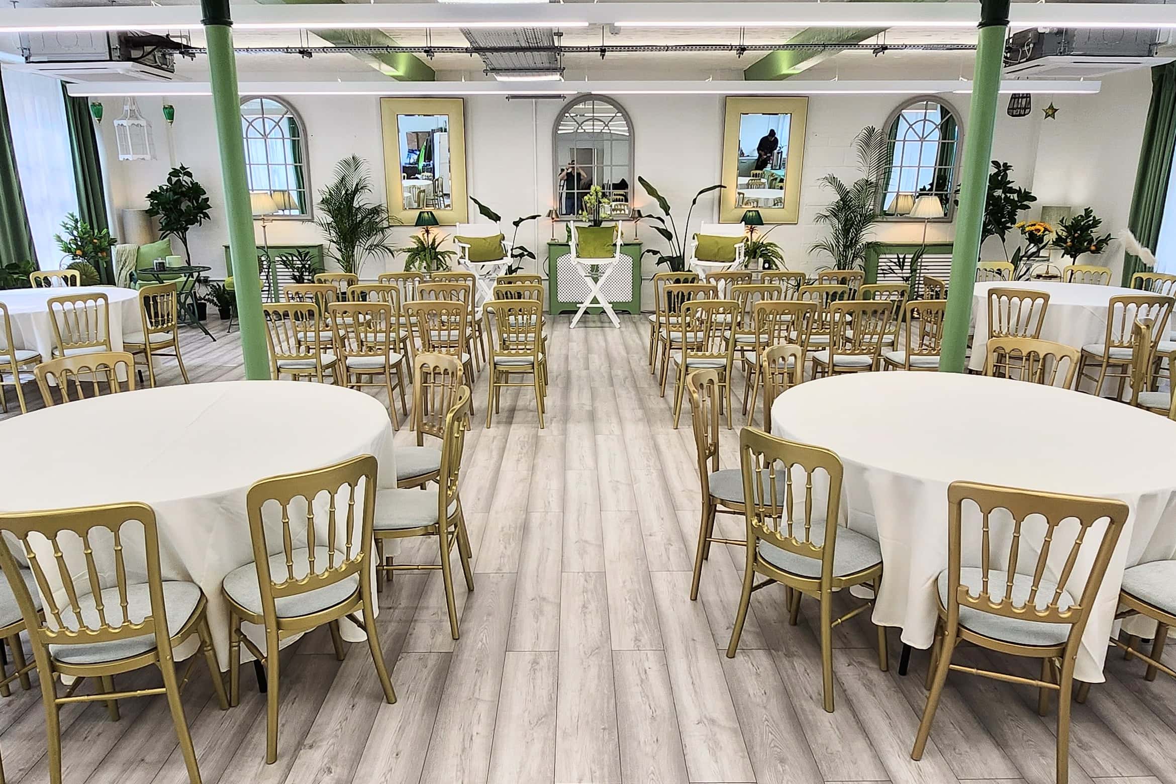 The Palm Room and the Studio 18