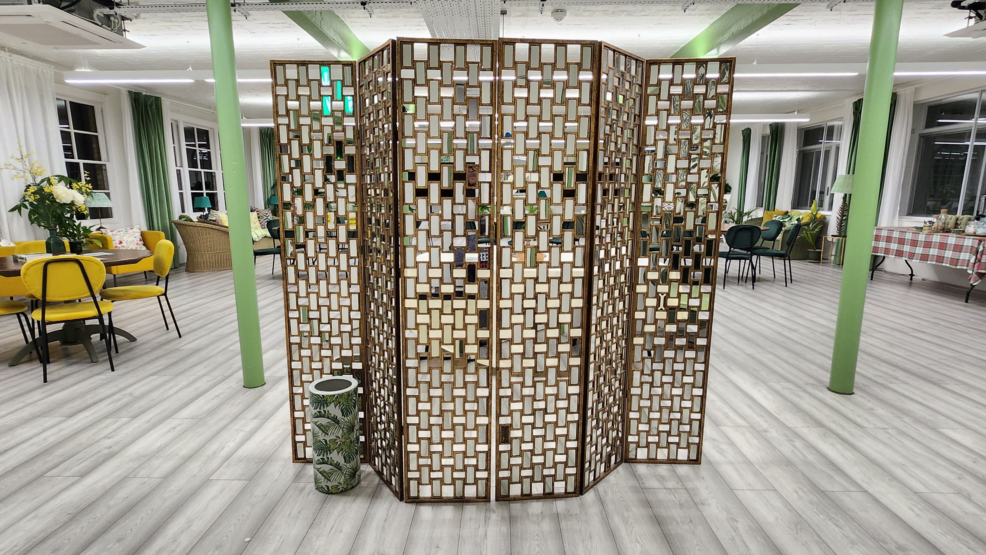 The Palm Room and the Studio 25