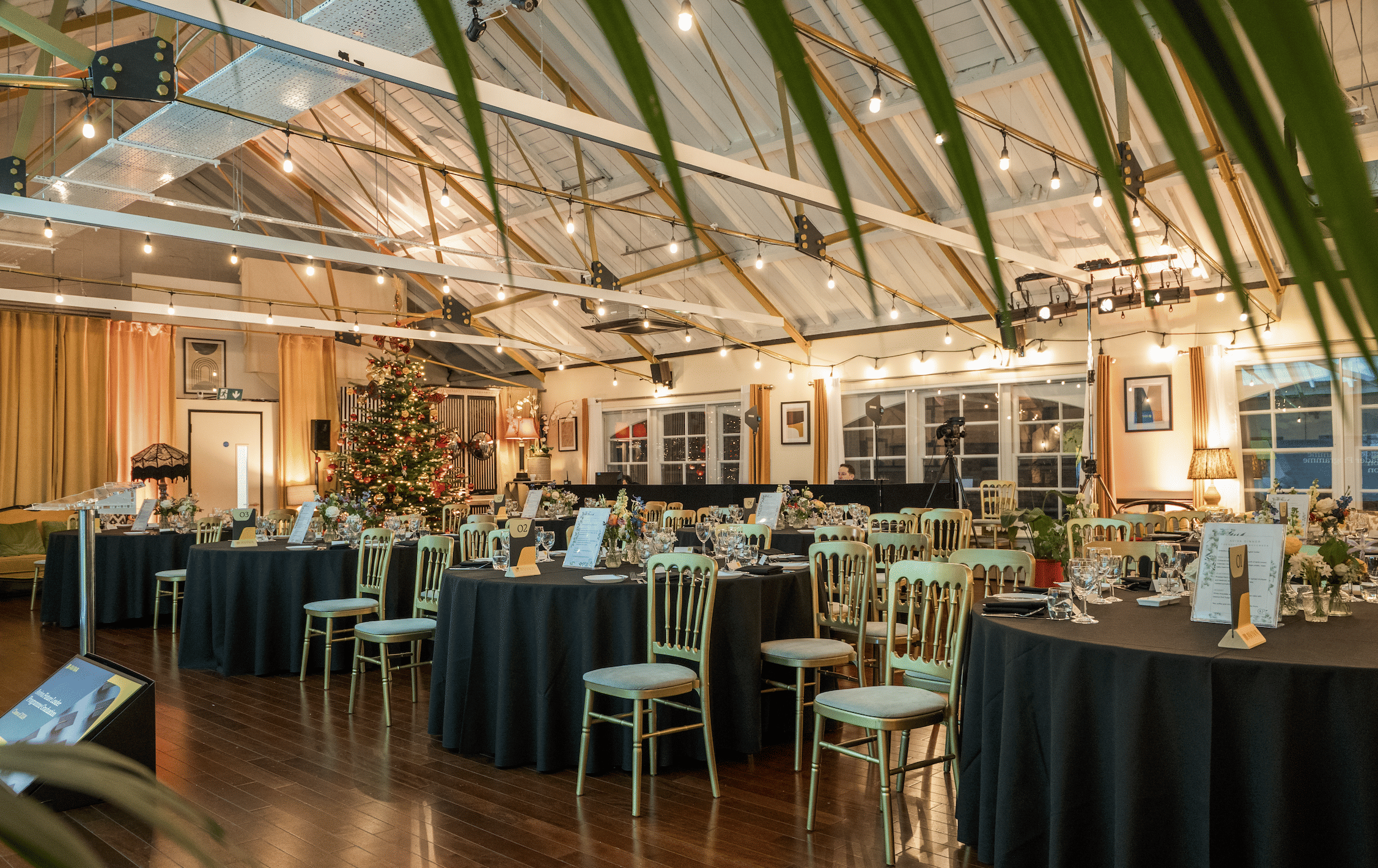 New Victorian Loft and Galeria 4