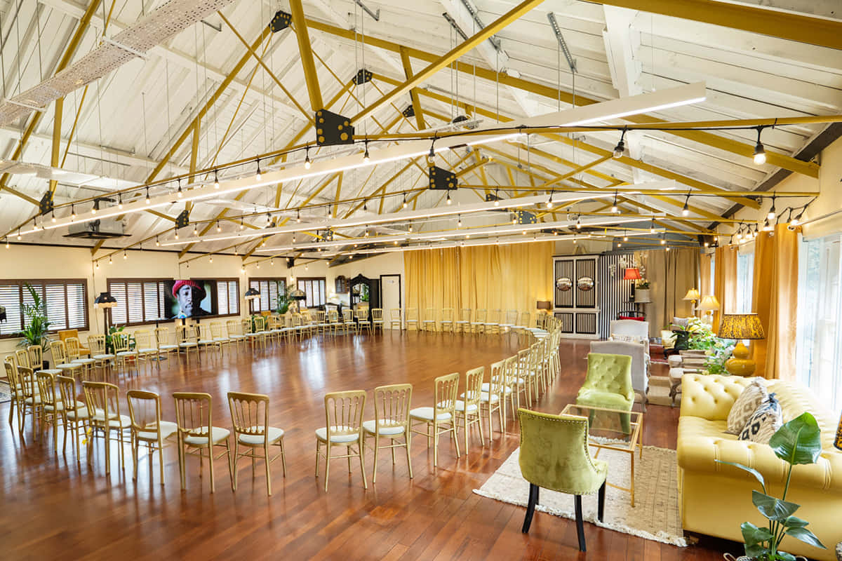 New Victorian Loft and Galeria 13