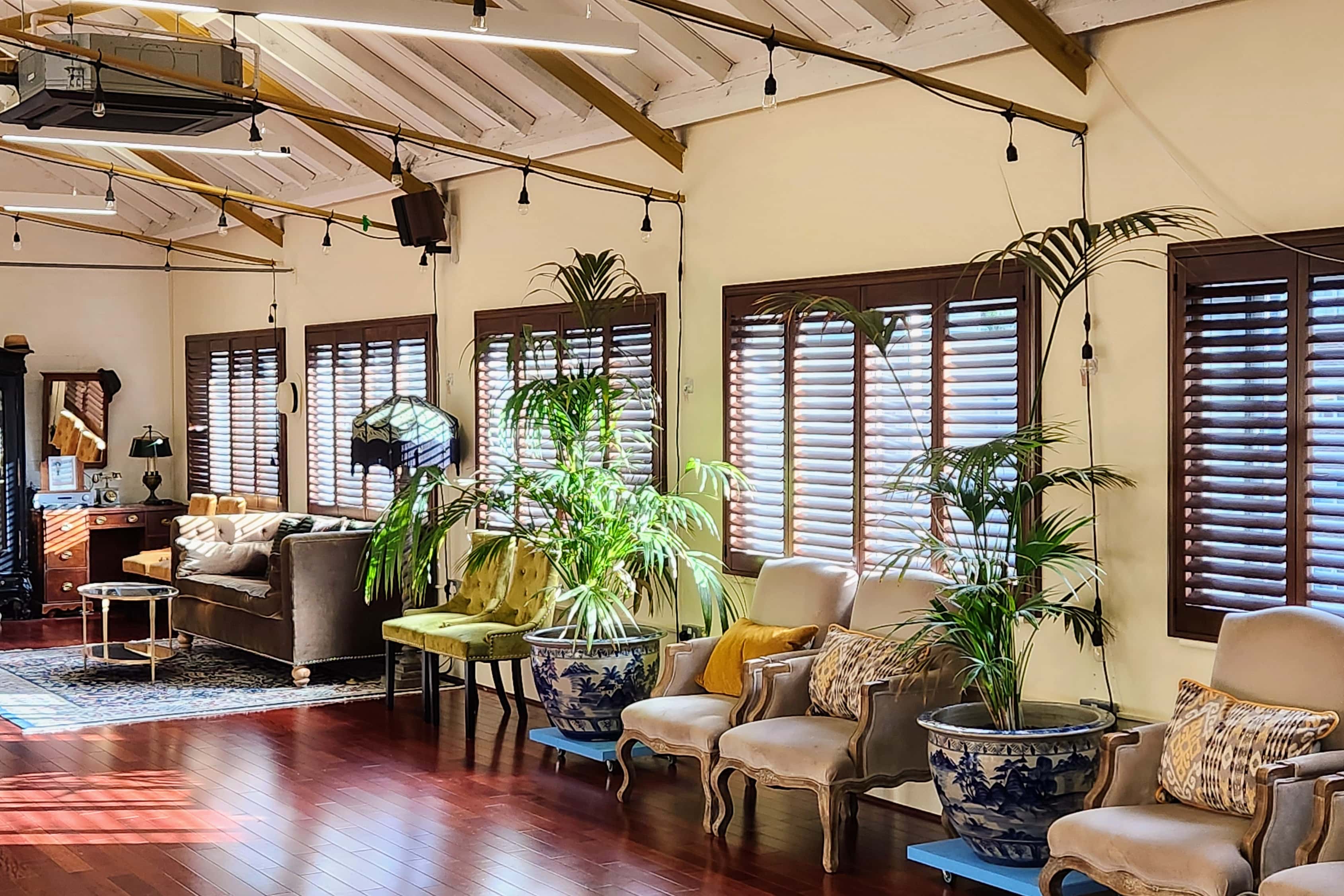 New Victorian Loft and Galeria 35