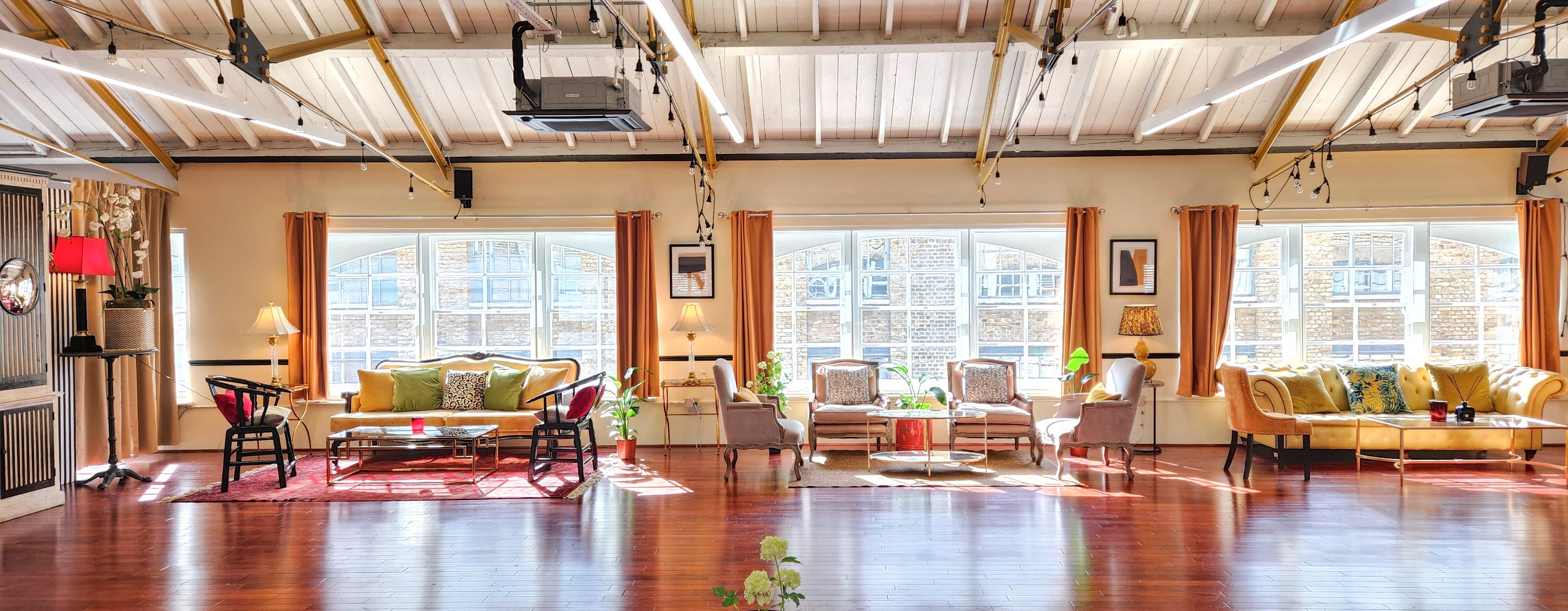 New Victorian Loft and Galeria 48