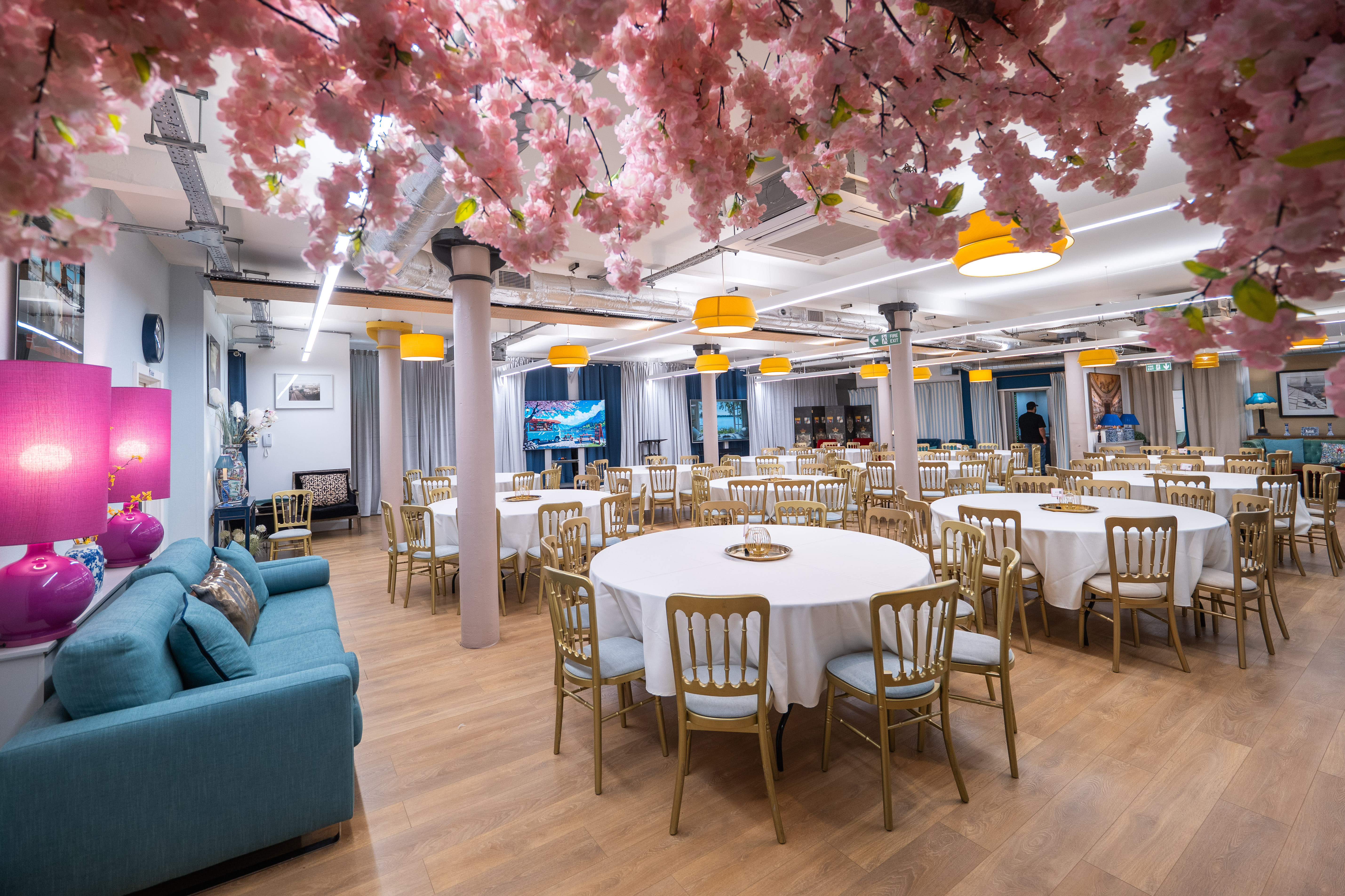 New Victorian Loft and Galeria 38