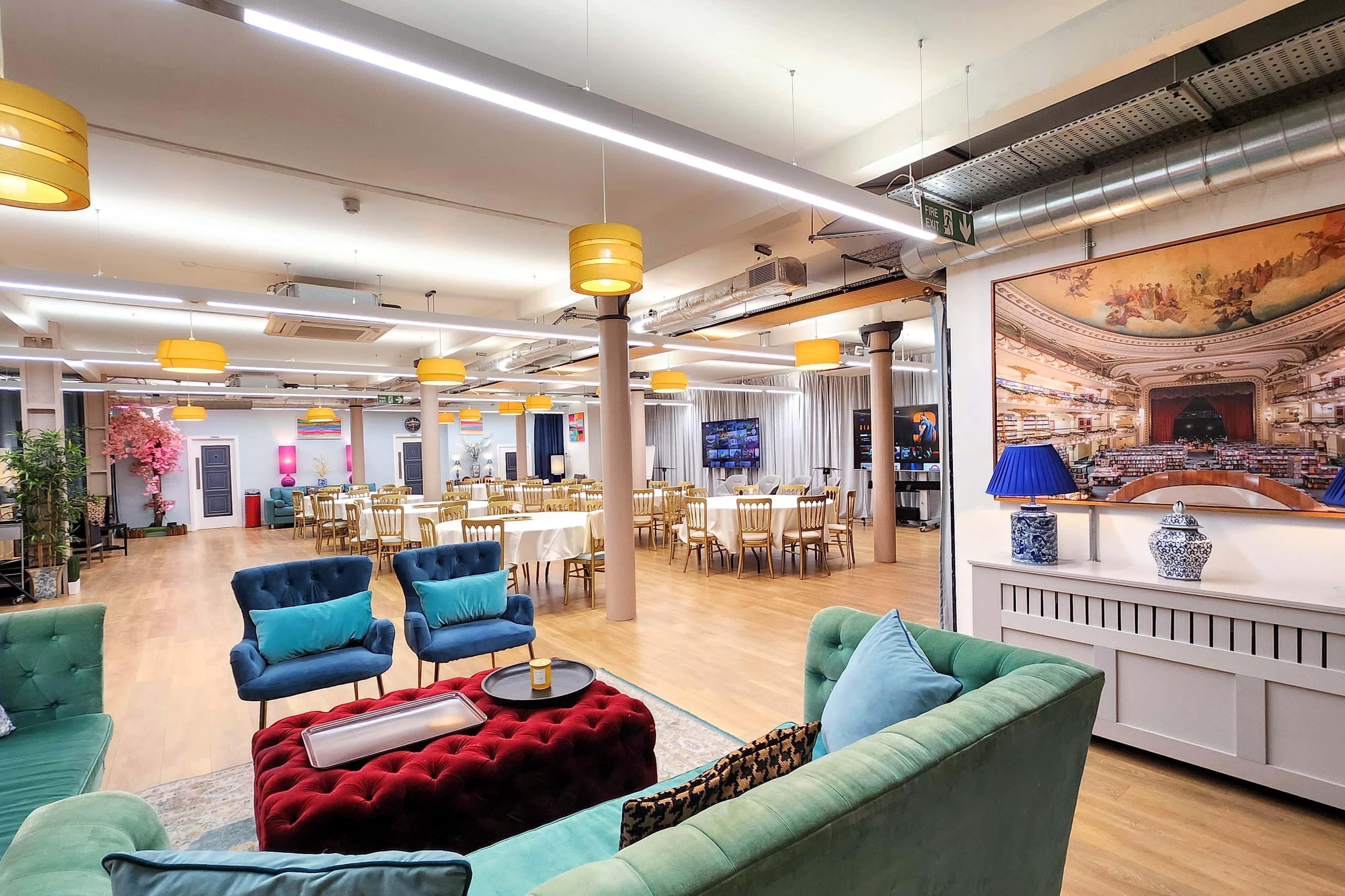 New Victorian Loft and Galeria 3