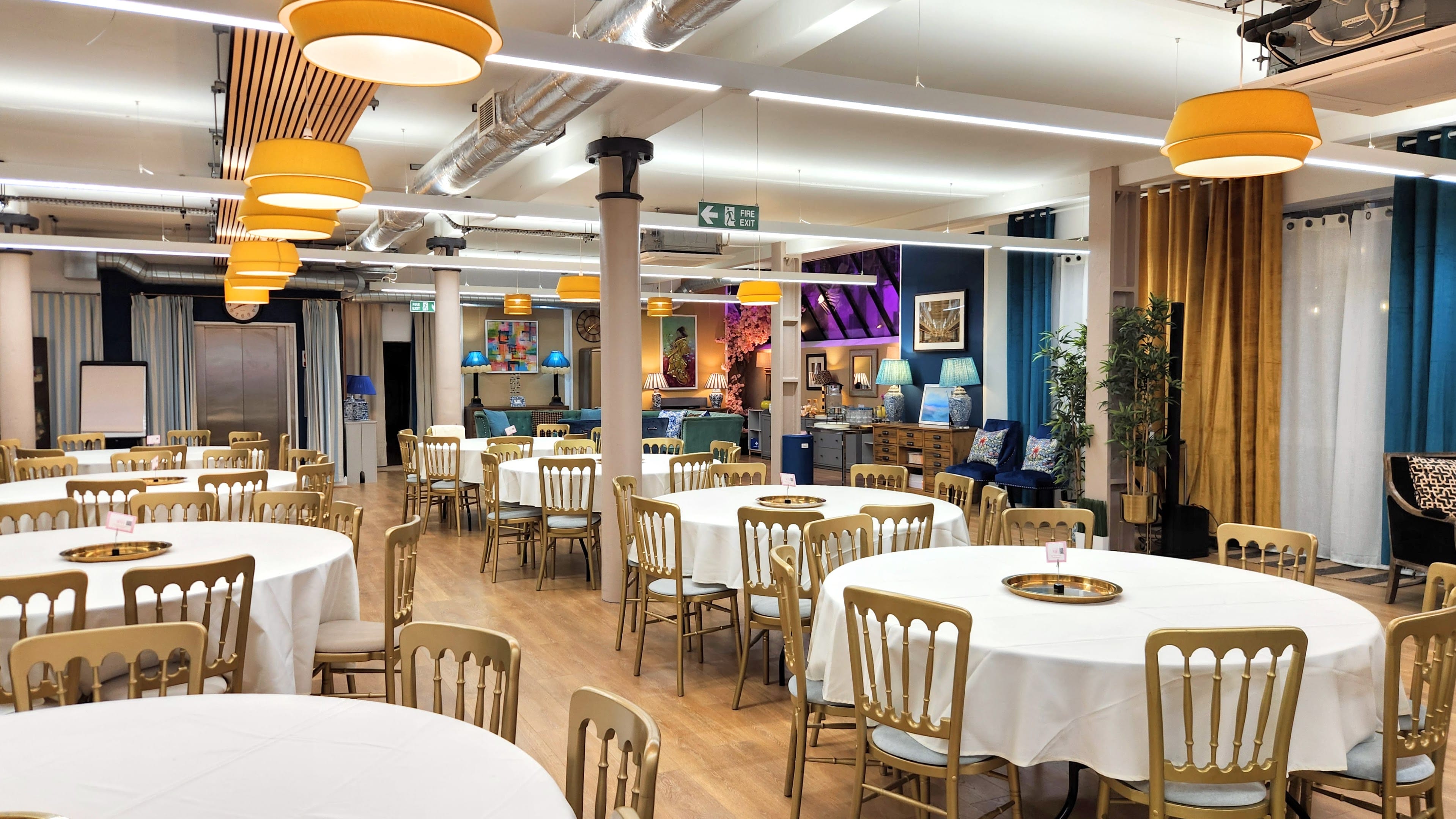 New Victorian Loft and Galeria 28