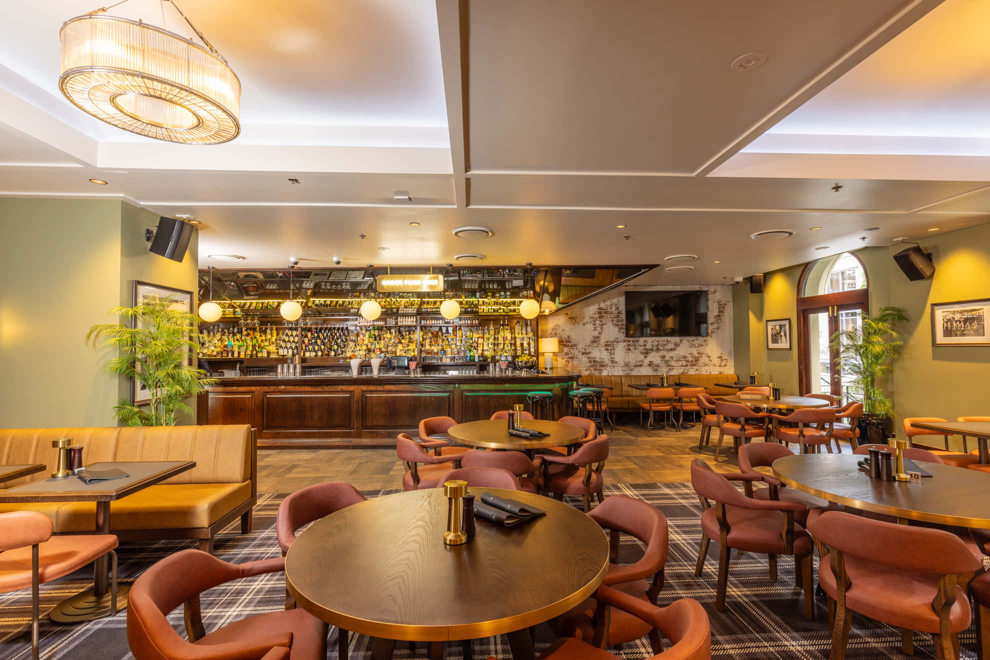 Park Street Bar & Bistro 1