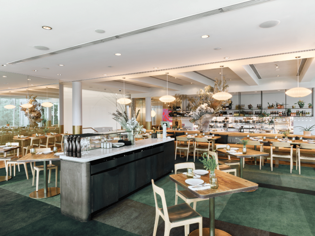 Art Gallery Restaurant 3