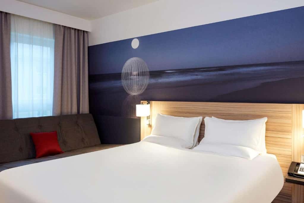 Superior Queen Room 1