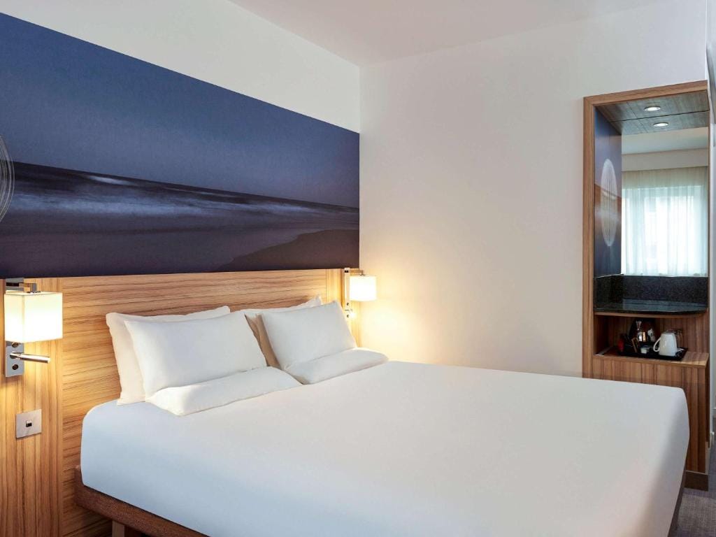 Superior Queen Room 3