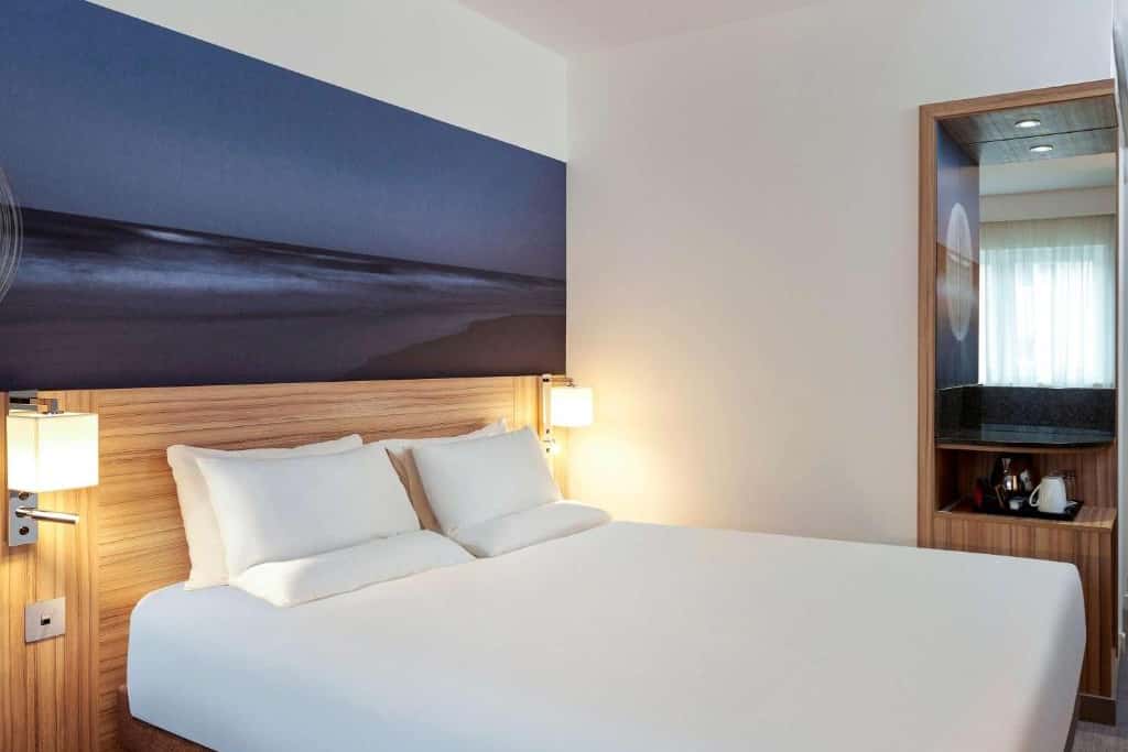 Superior Queen Room 3