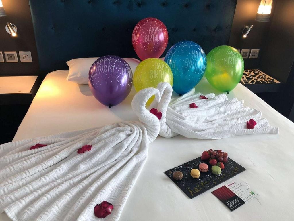 Standard Queen Room 3