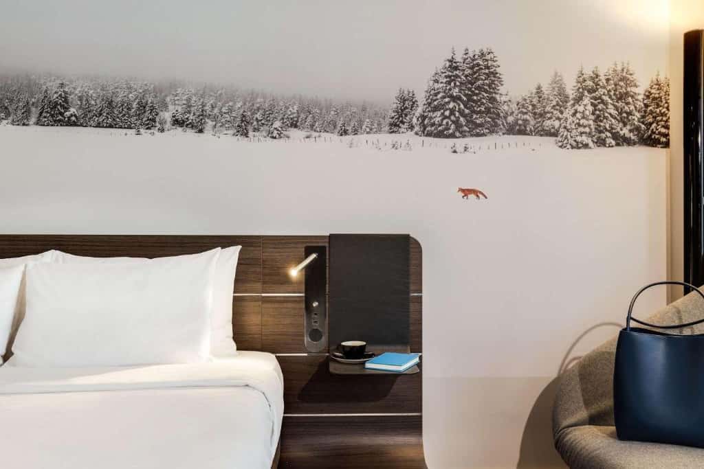 Premium Queen Room with sofa bed 0