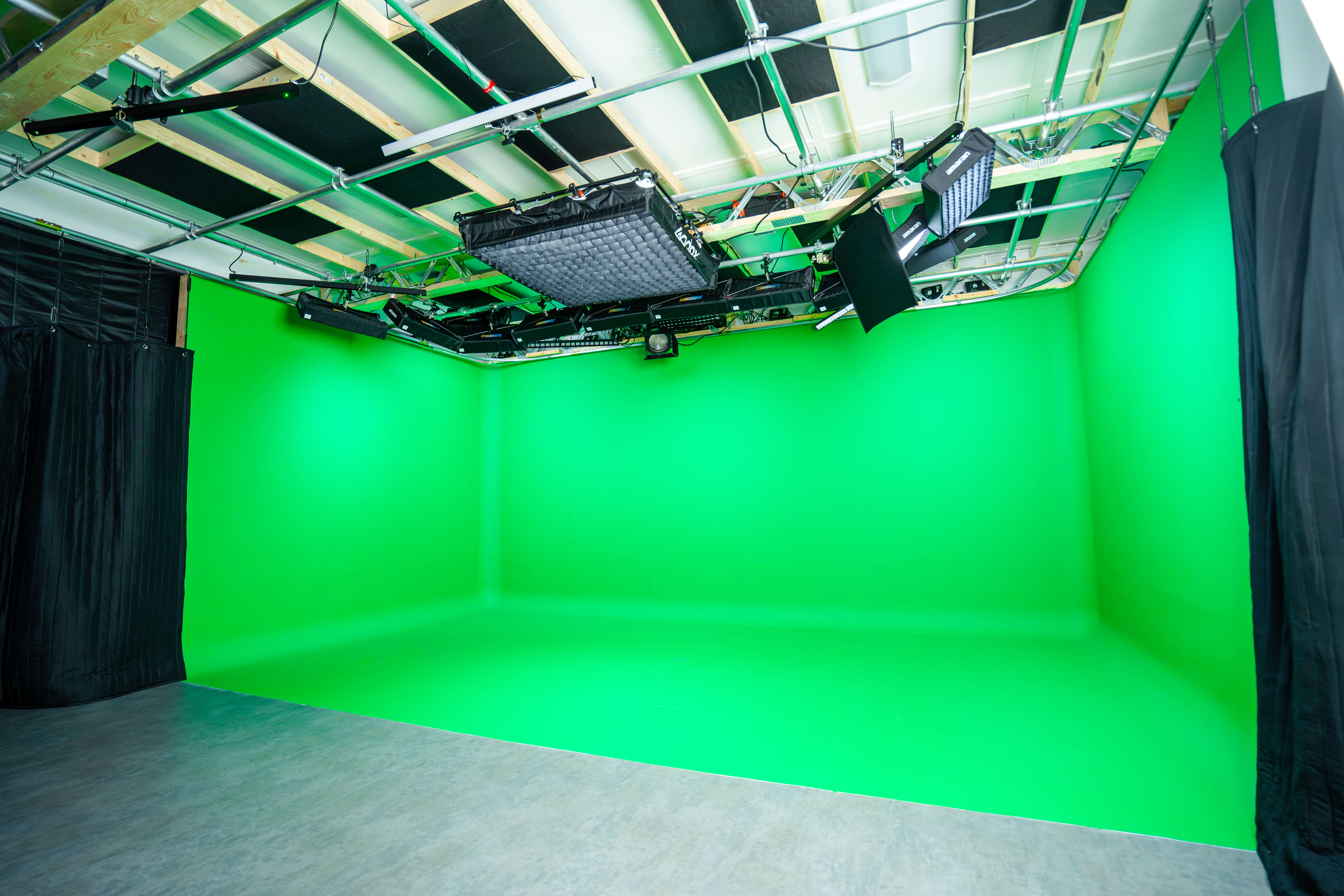 Green Screen Virtual Production Studio 4