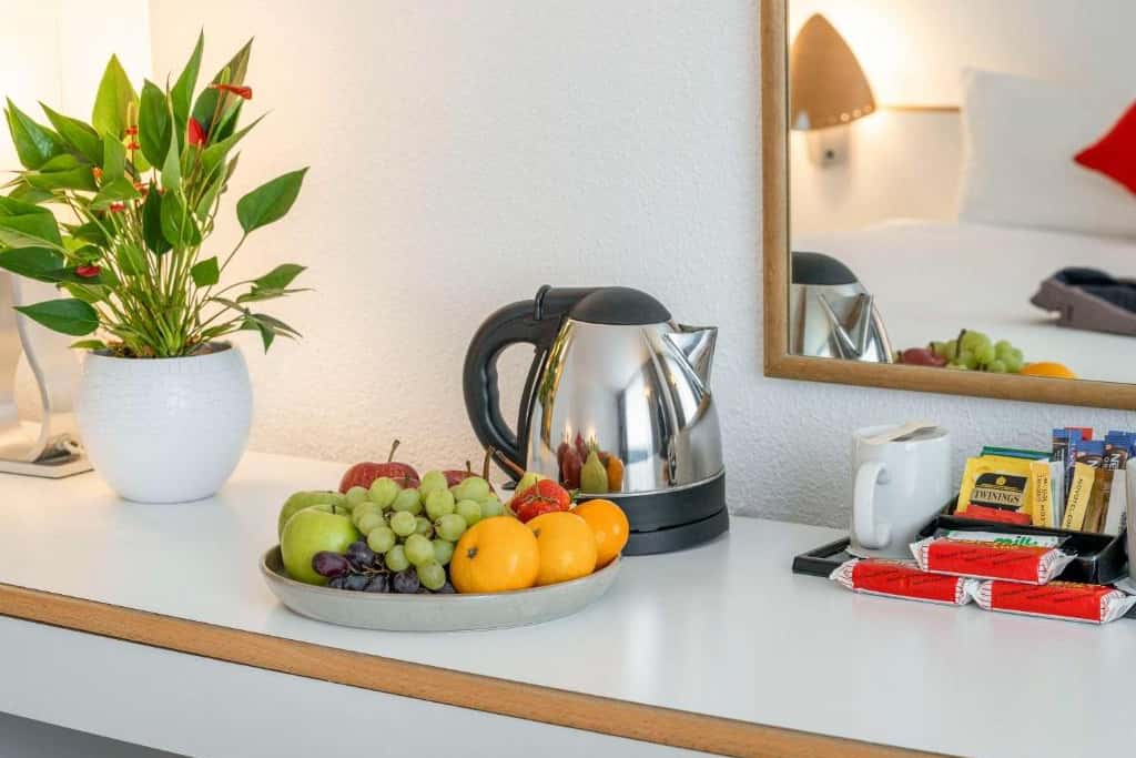 Classic Family Room with Double Bed and Sofa Bed 4