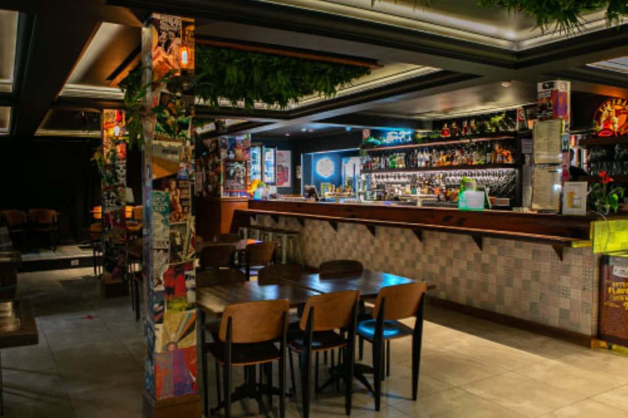 The Cauliflower Hotel - The Main Bar 2