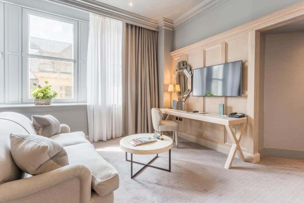 The Scotsman Hotel 3