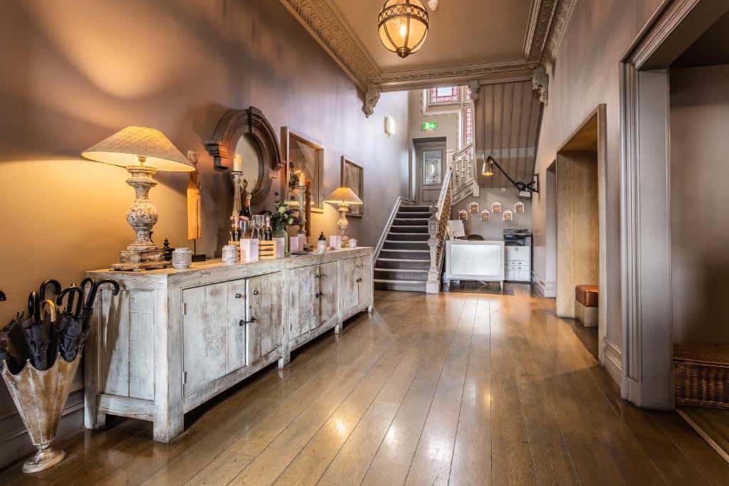 The Murrayfield Hotel 0