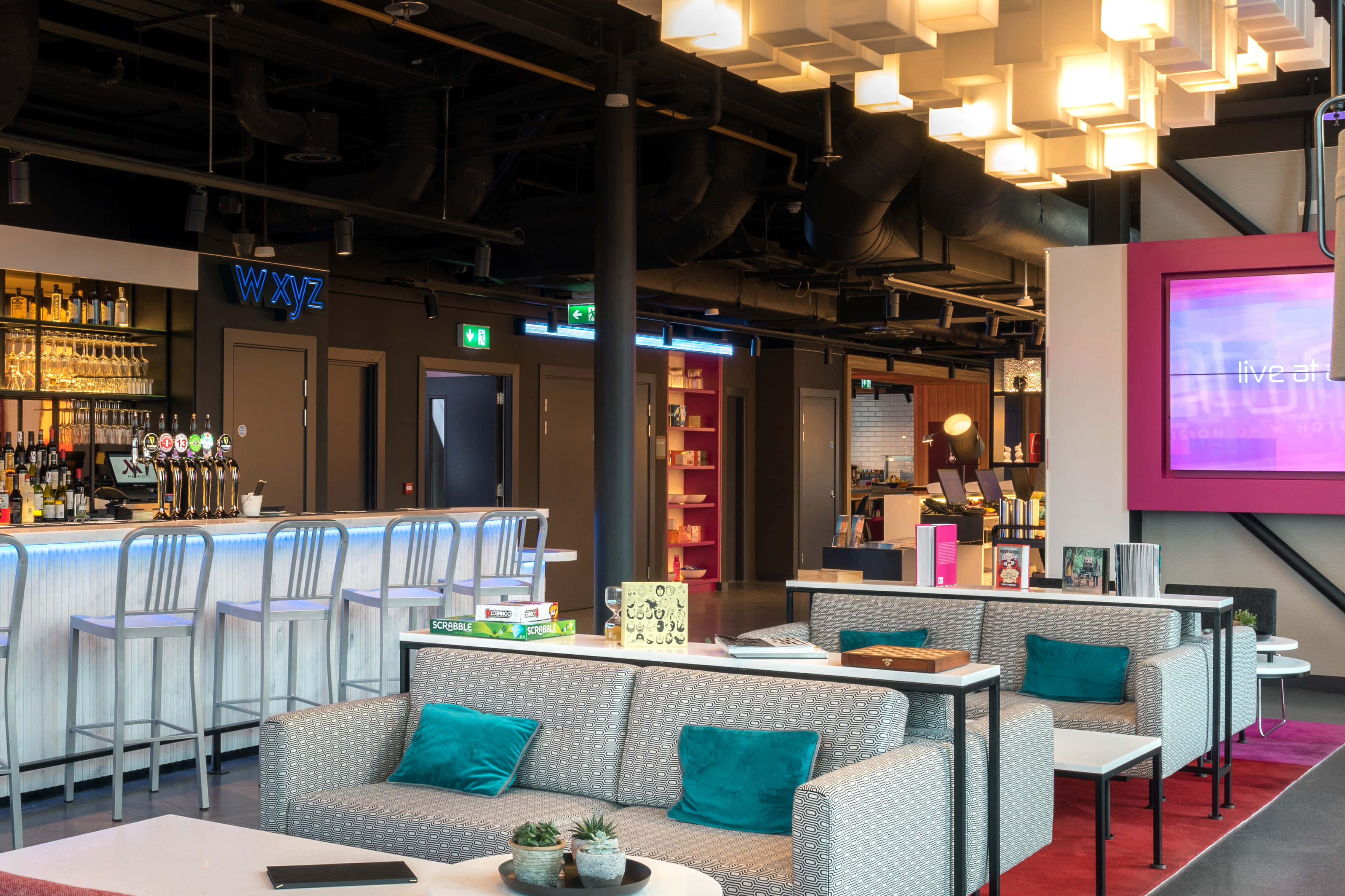 WXYZ Rooftop Bar & Venue 5