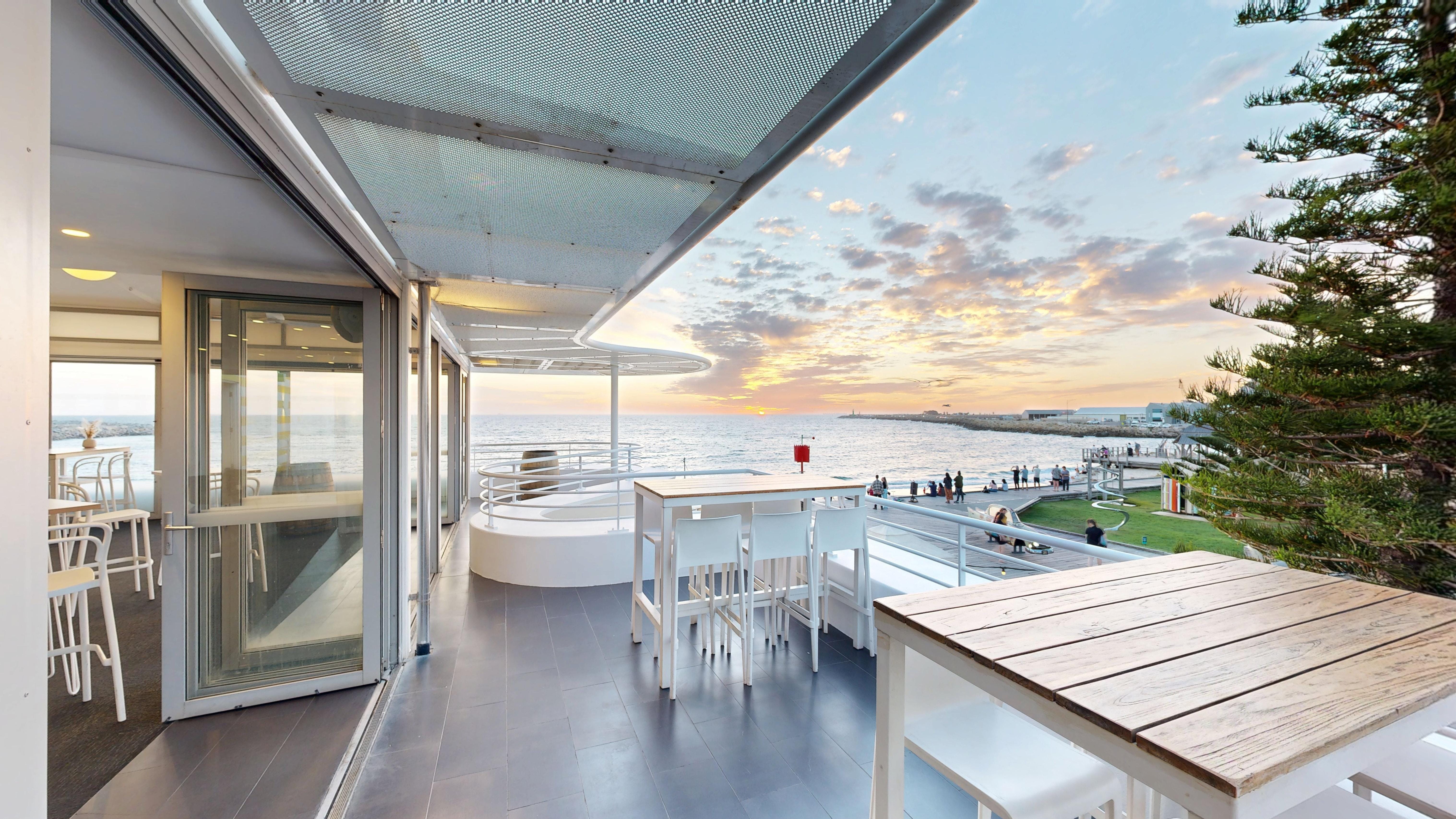 Upstairs Function Room 8