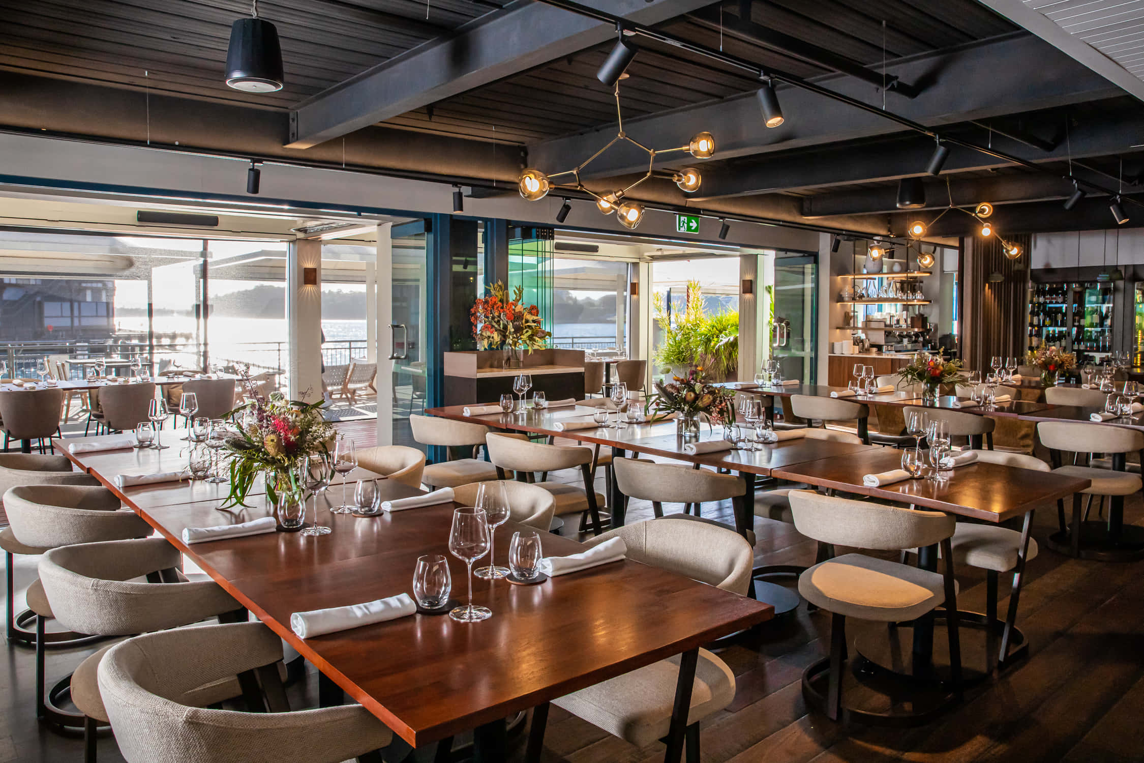 PIER dining - Main Dining Room 2