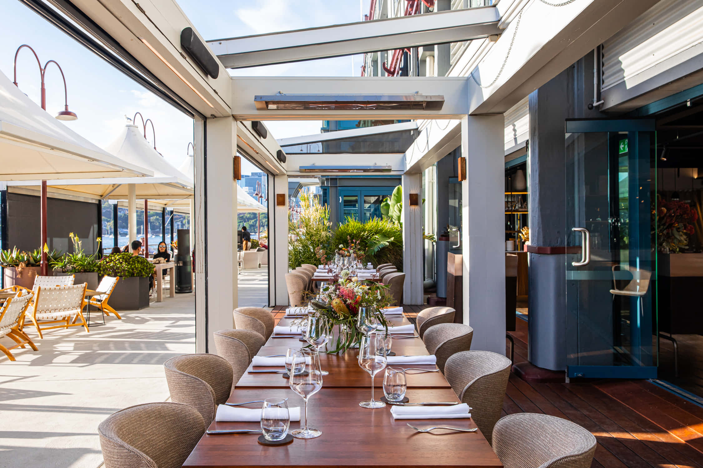 PIER dining - Restaurant BUYOUT 2