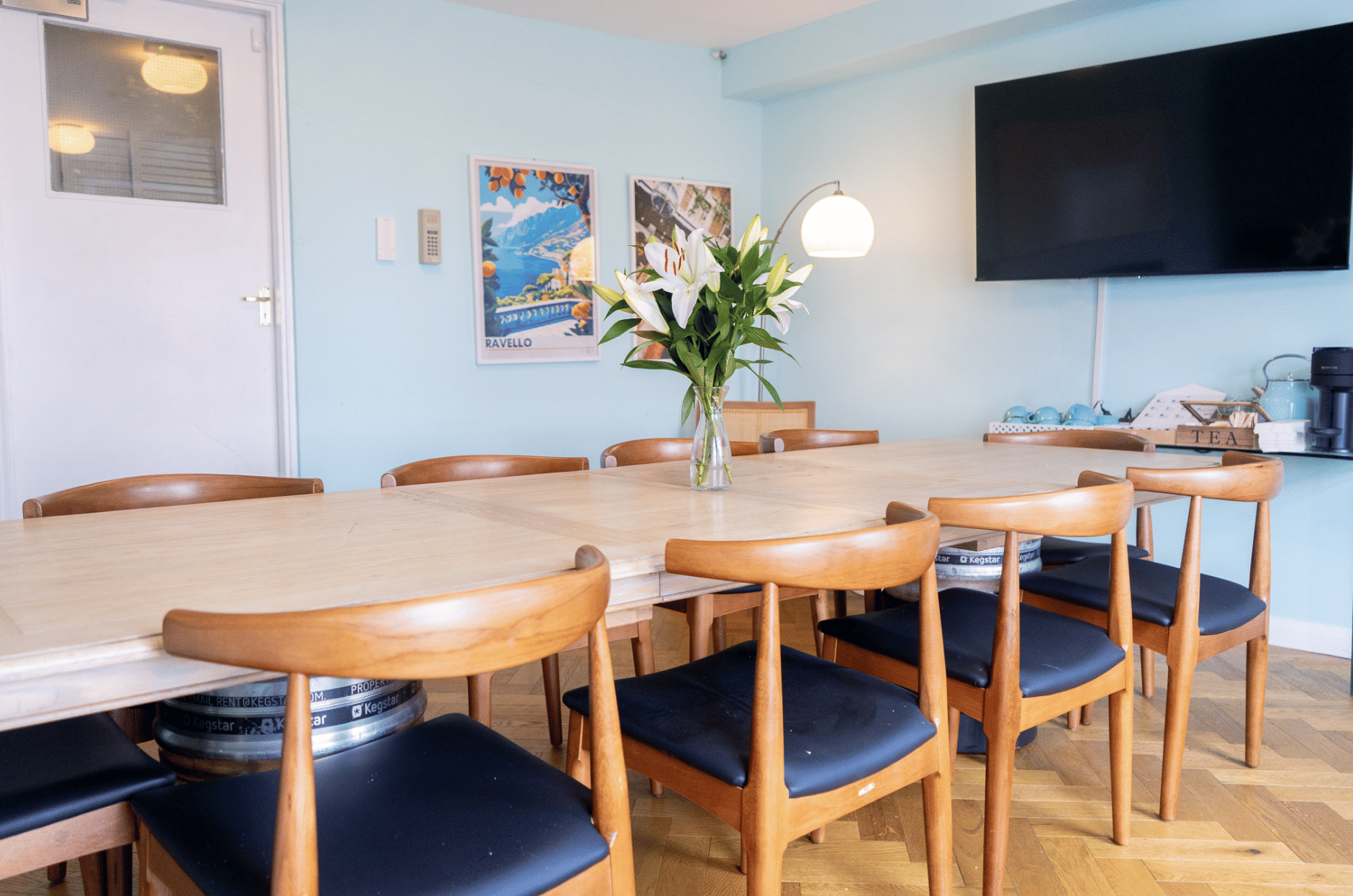 Private Meeting Room