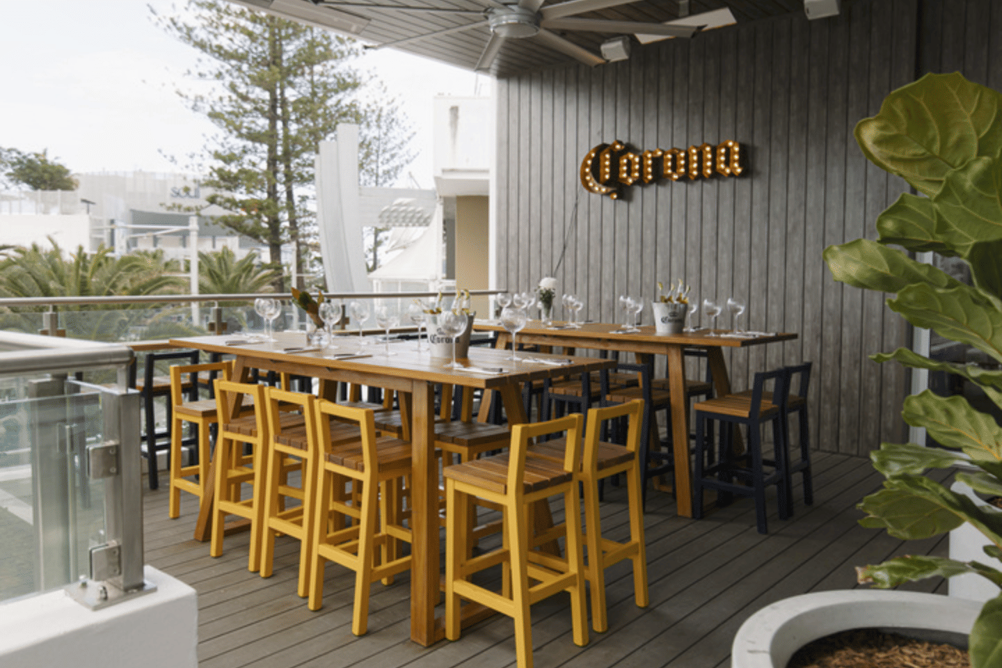 Seaside Deck 3D tour