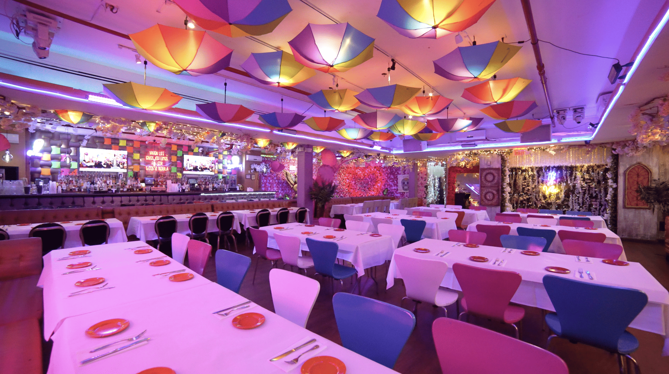 Cantina Rooftop/Garden Room 3