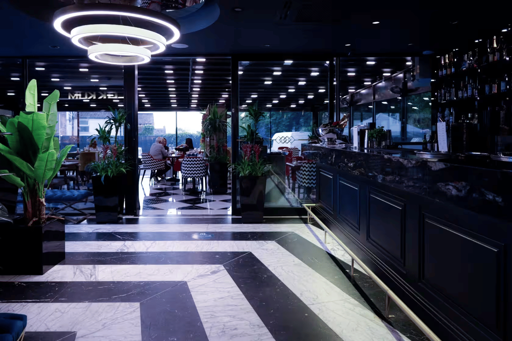 Lokkum Bar & Grill 20