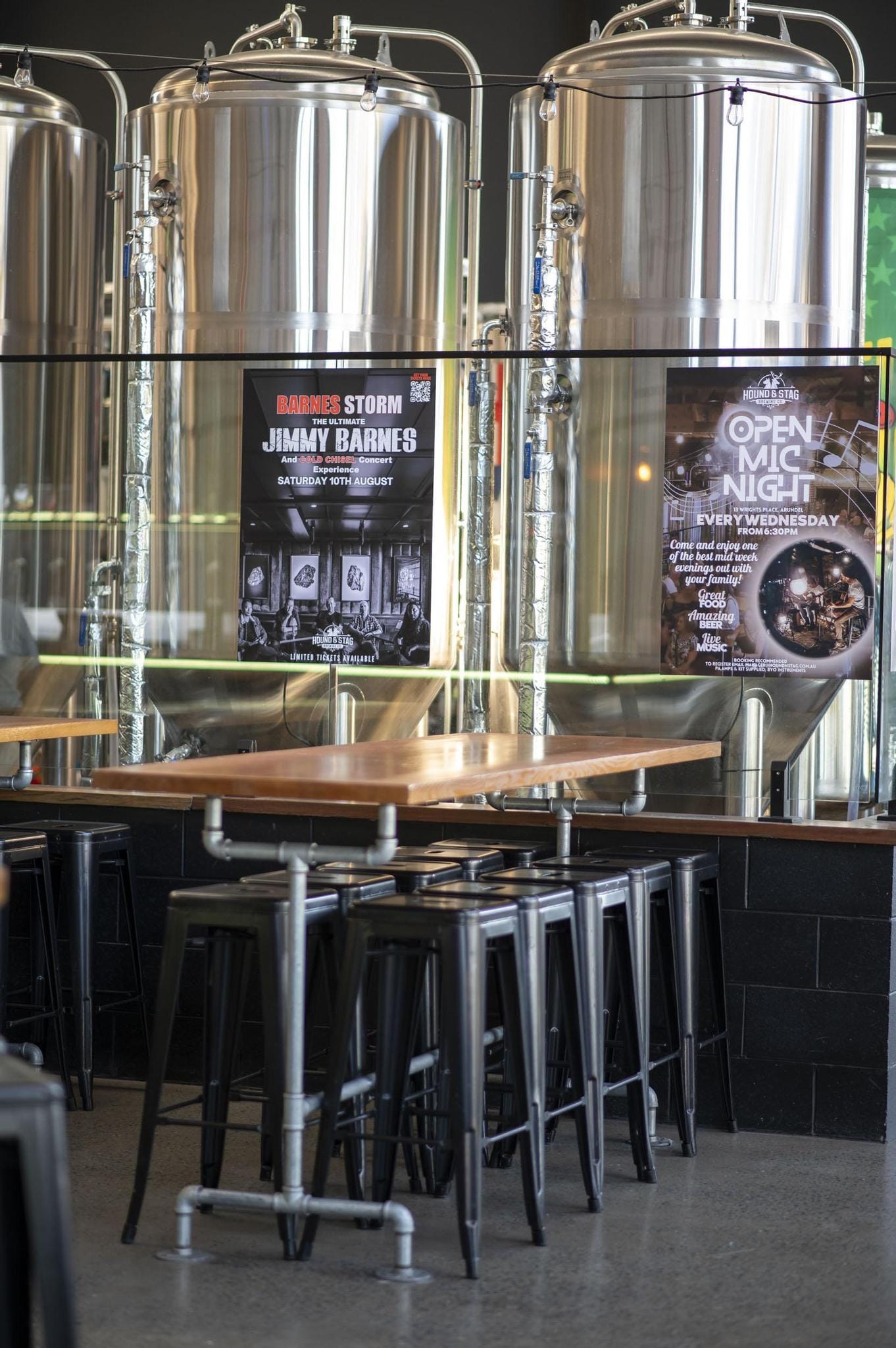 Barn + Front Beer Garden  5