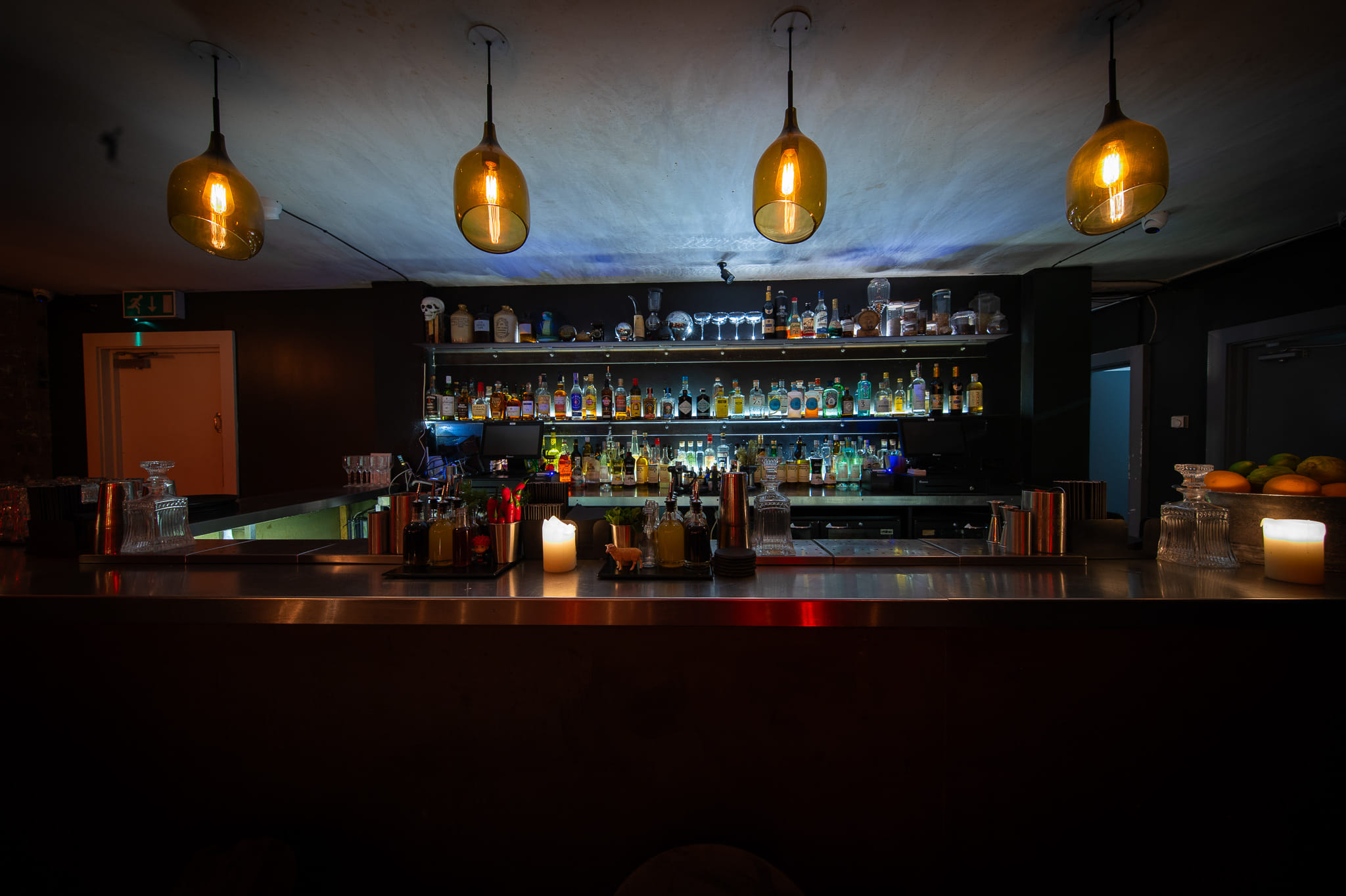 Room Through the Looking Glass 2