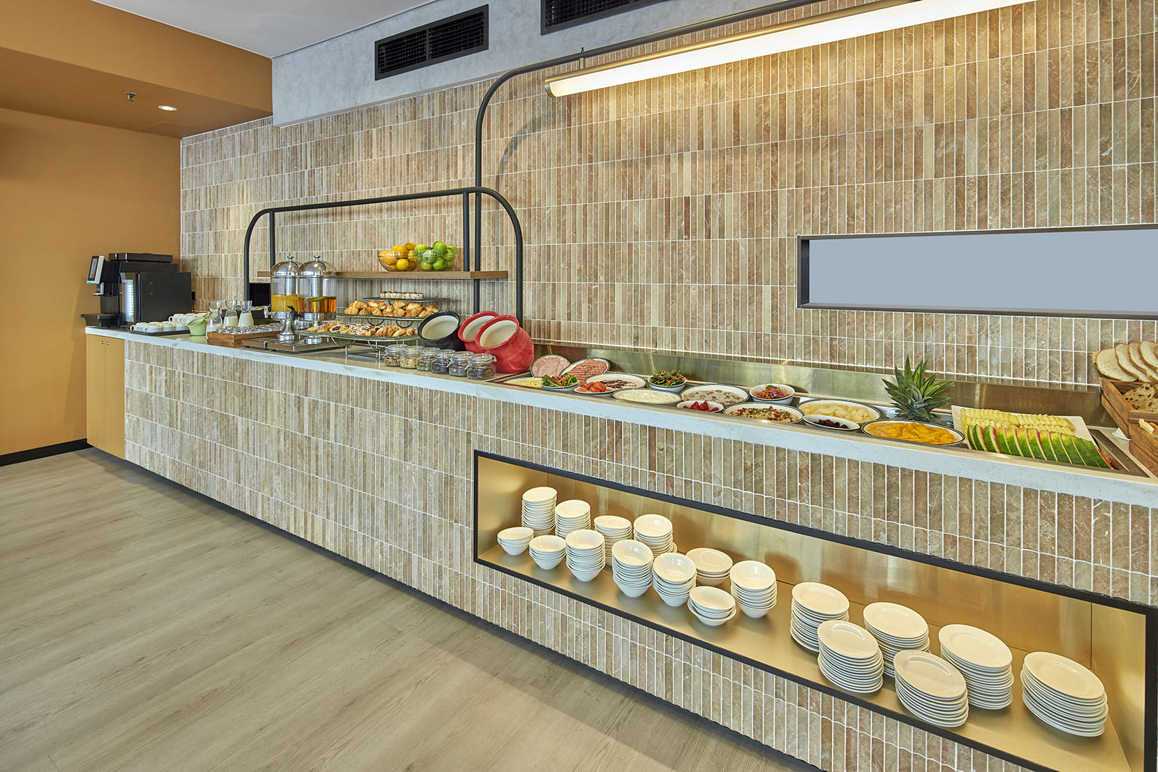 Chelsea Dinning Hall 16