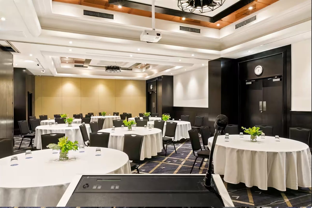 The Bronze Function Room