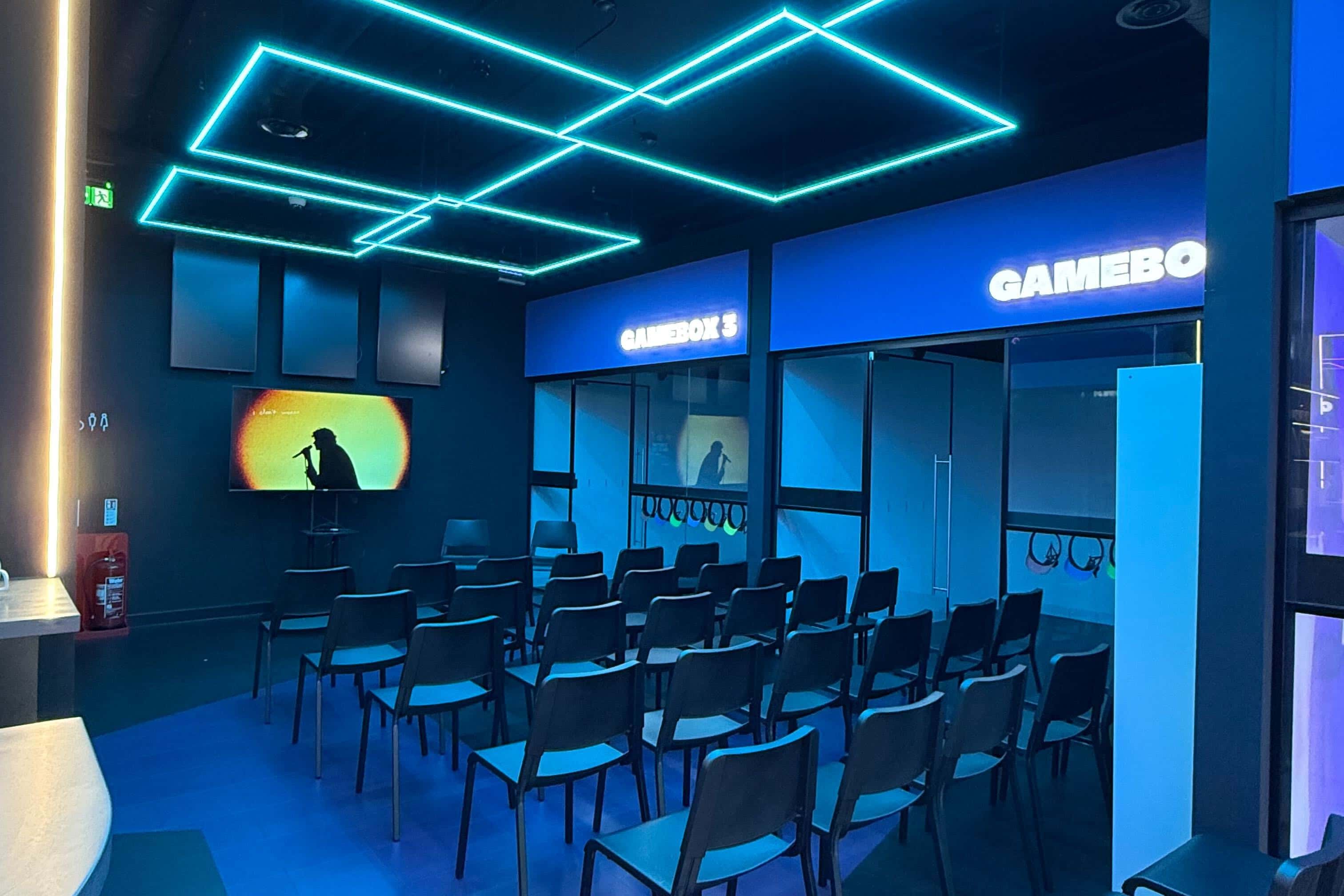 Meeting & gaming space 0