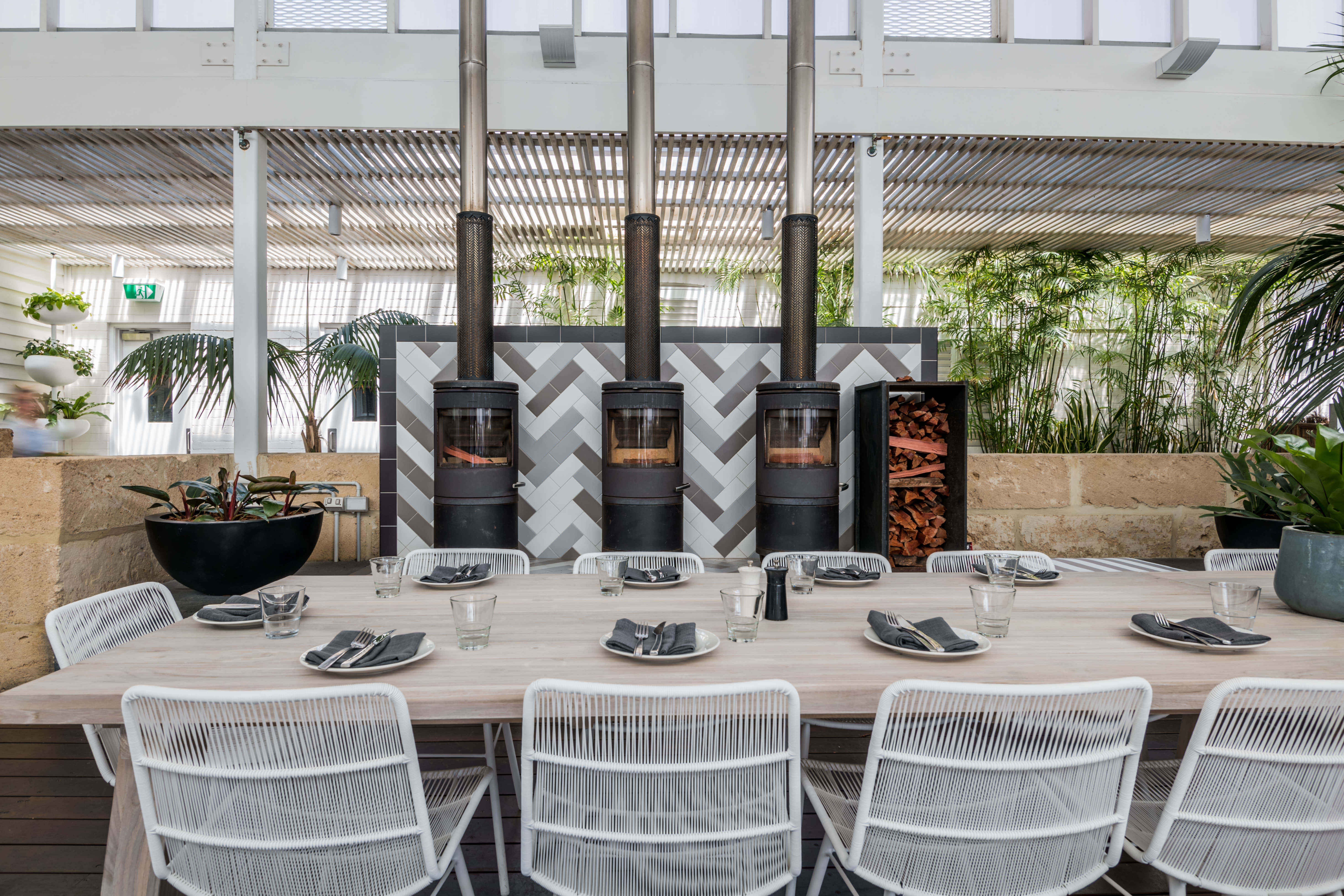 The Cottesloe Beach Hotel 3