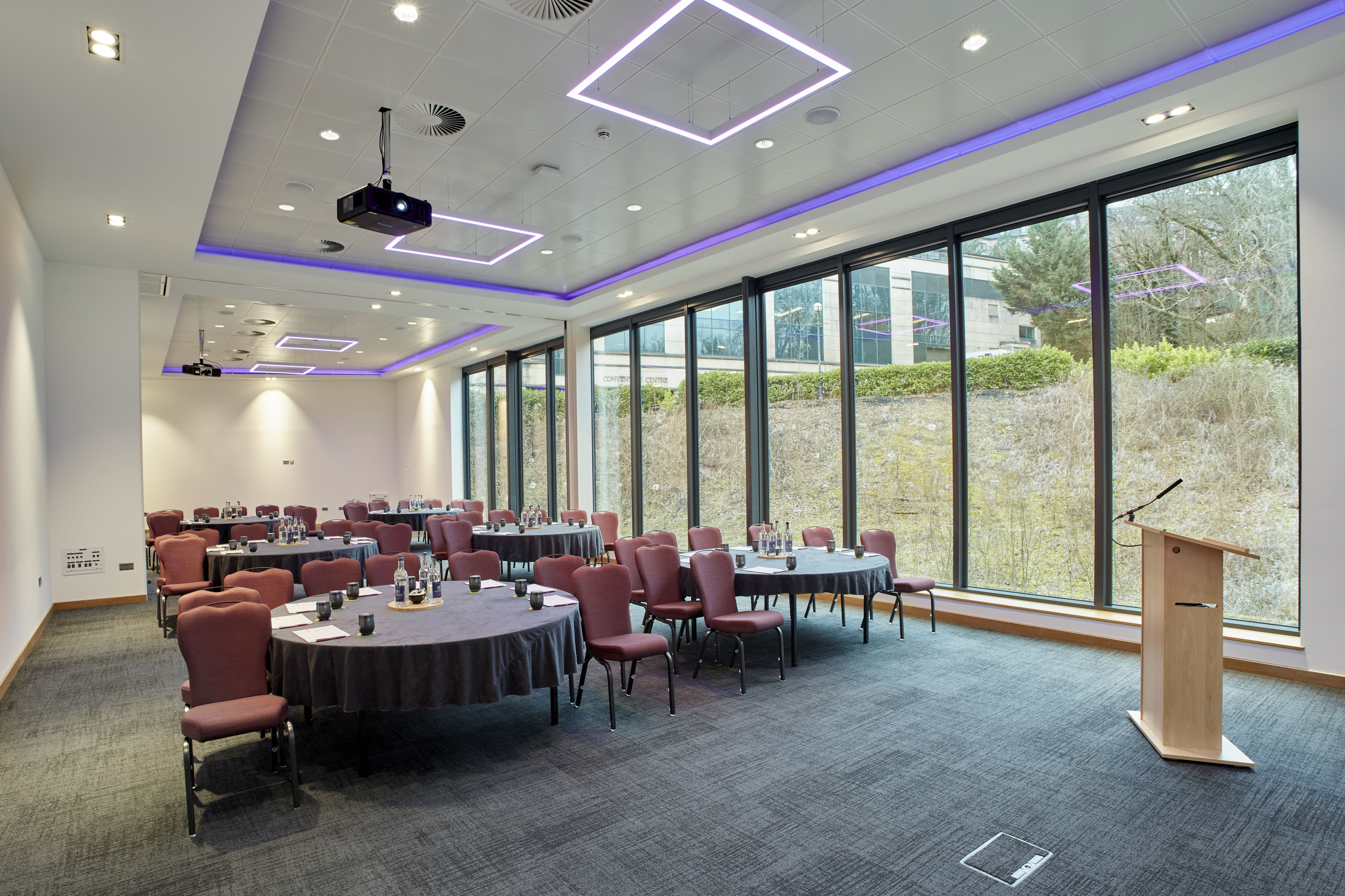 Meeting Room 4 1