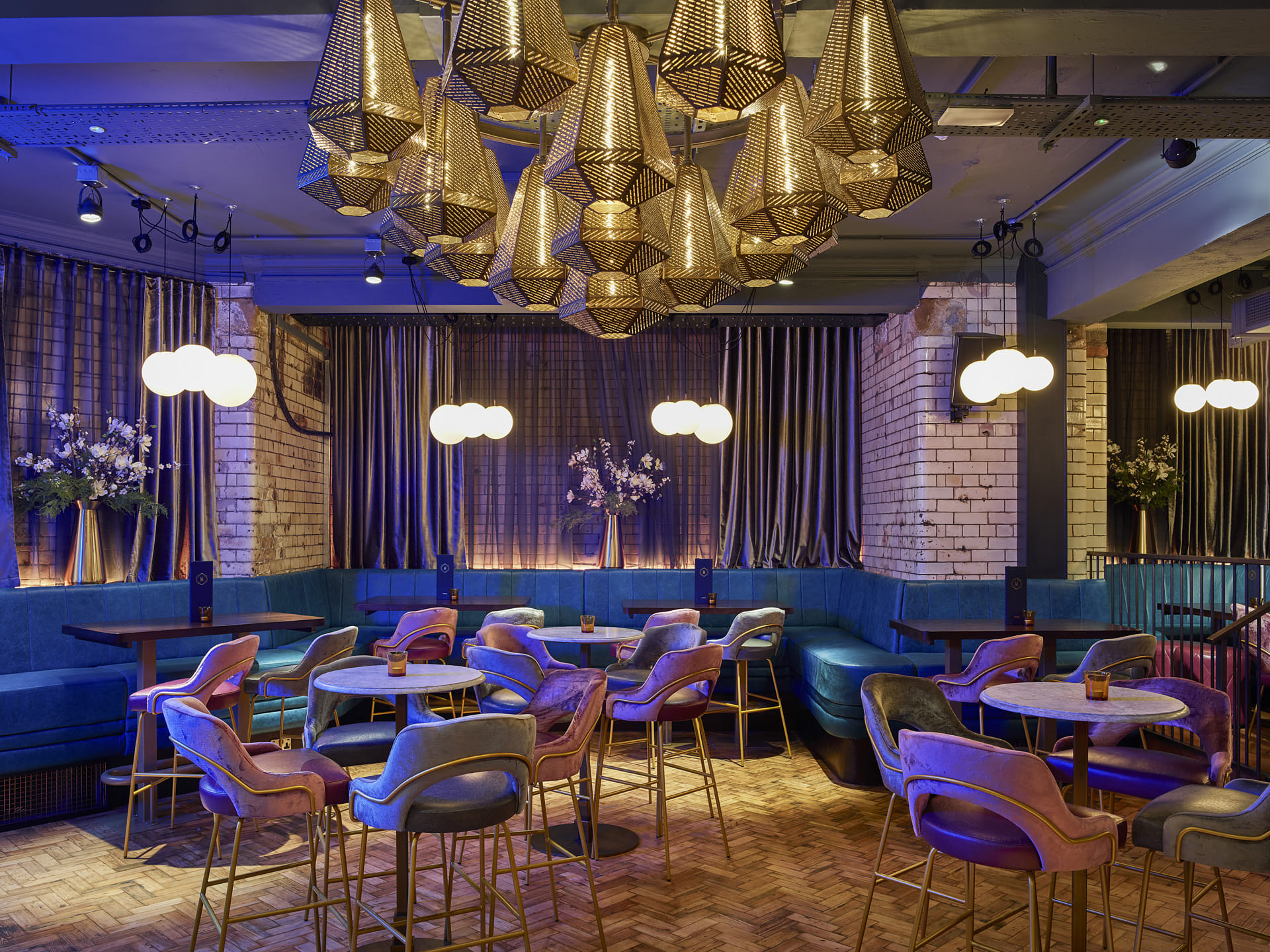 Private Argyll Suite and Cocktail Bar  1