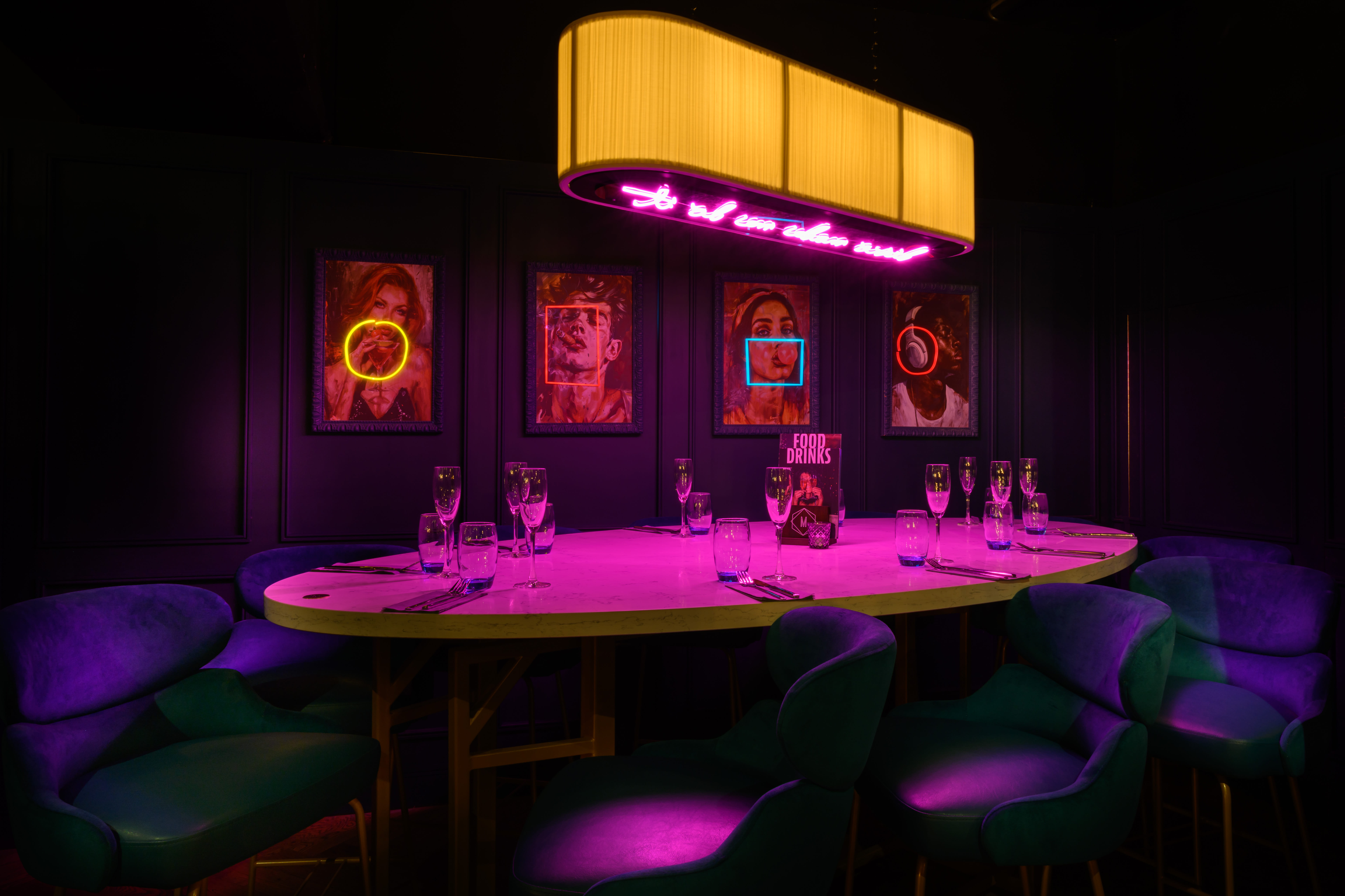 Private Cocktail Bar  4