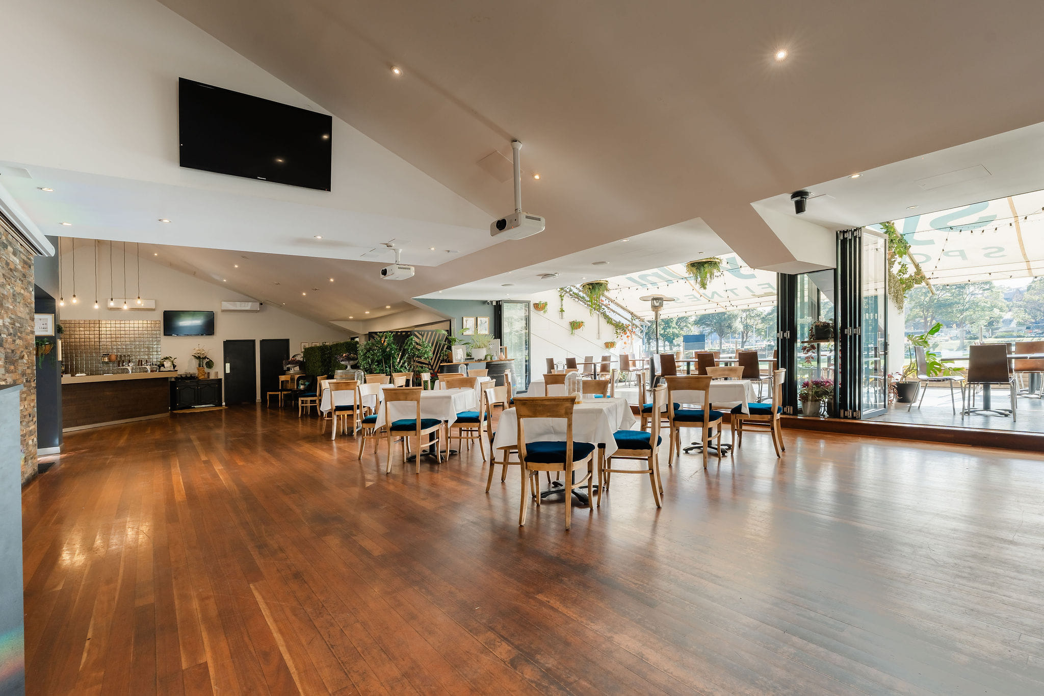 Conference's at The Heritage Room  1