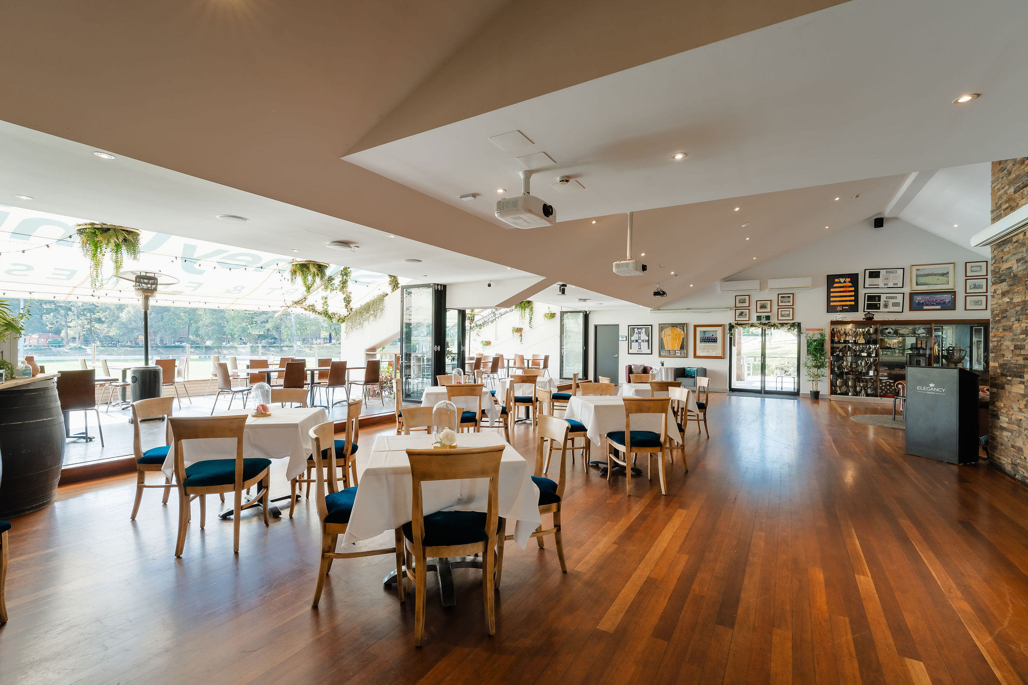 Conference's at The Heritage Room  4