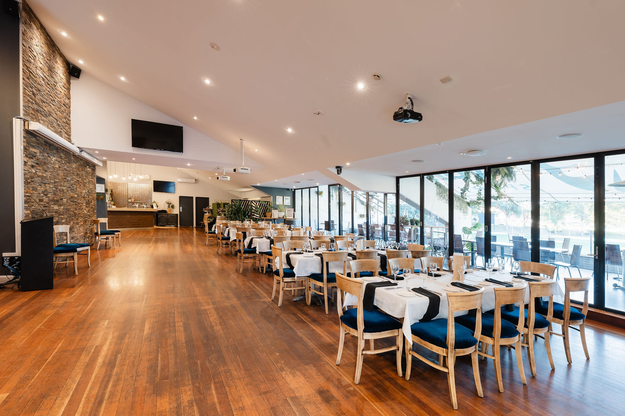 Conference's at The Heritage Room  5