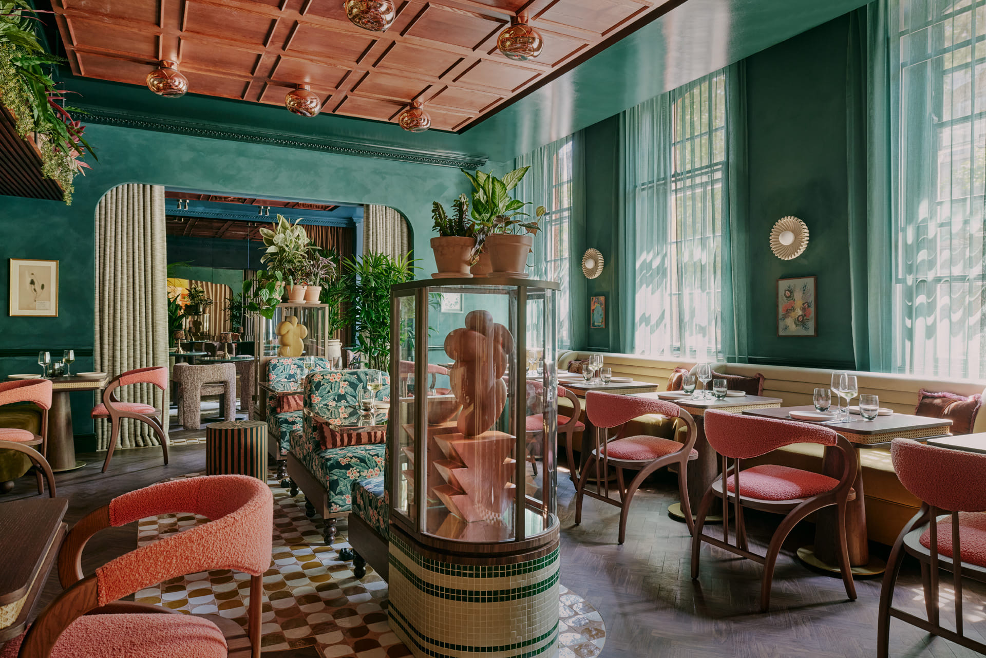 The Restaurant - Eve 1