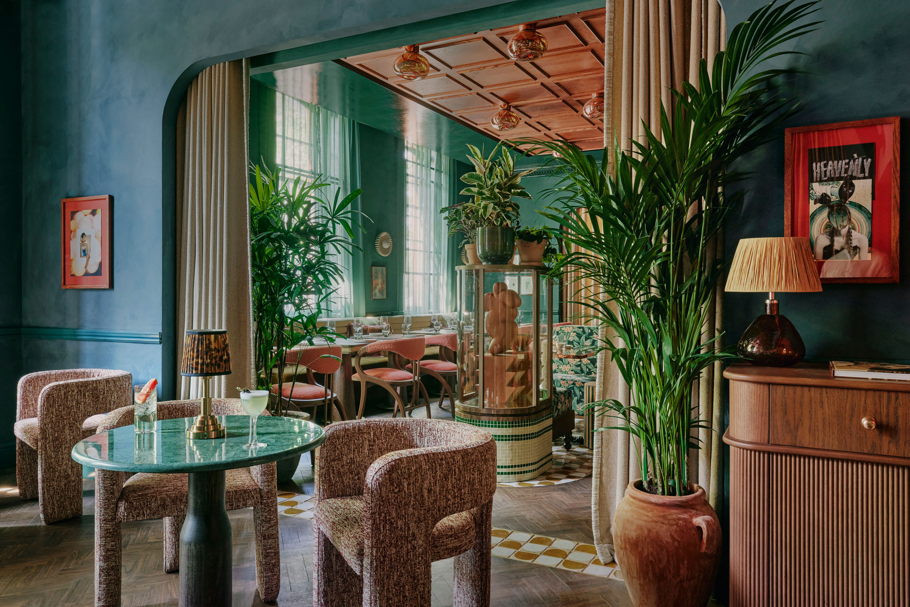 The Restaurant - Eve 2