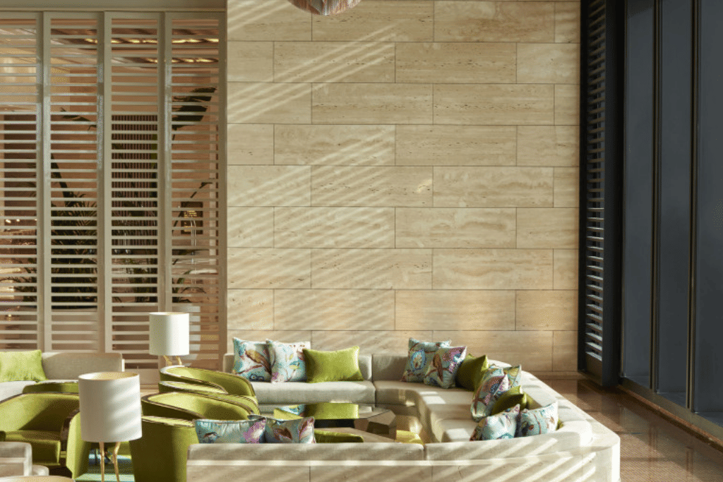 TWR - Sunken Lounge (Main Floor) 3