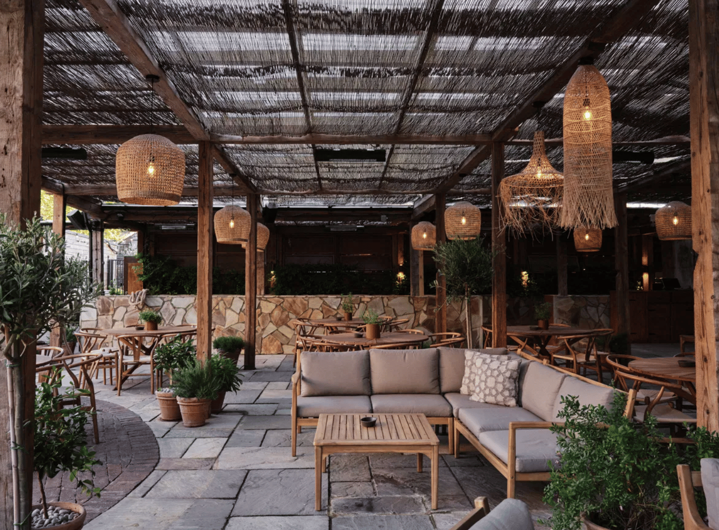 Pyro - Garden Bar 11