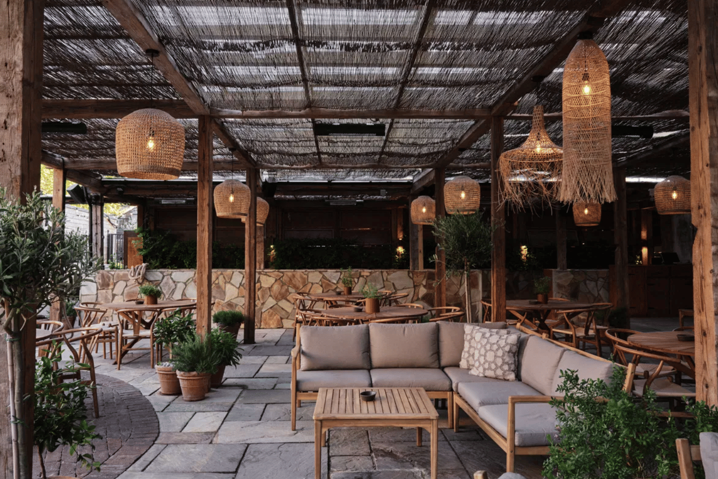 Pyro - Garden Bar 11