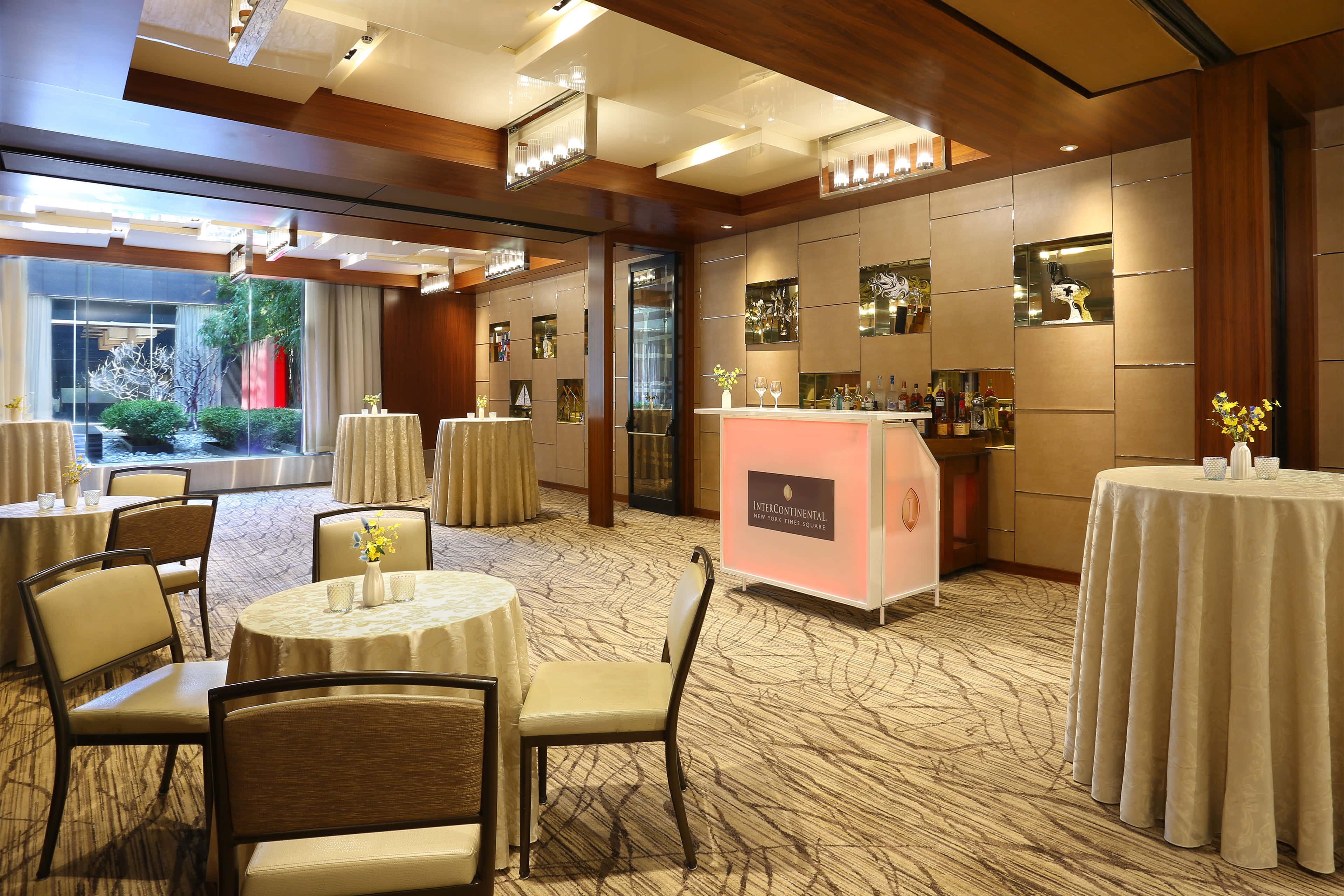 Stinger Private Rooms 0